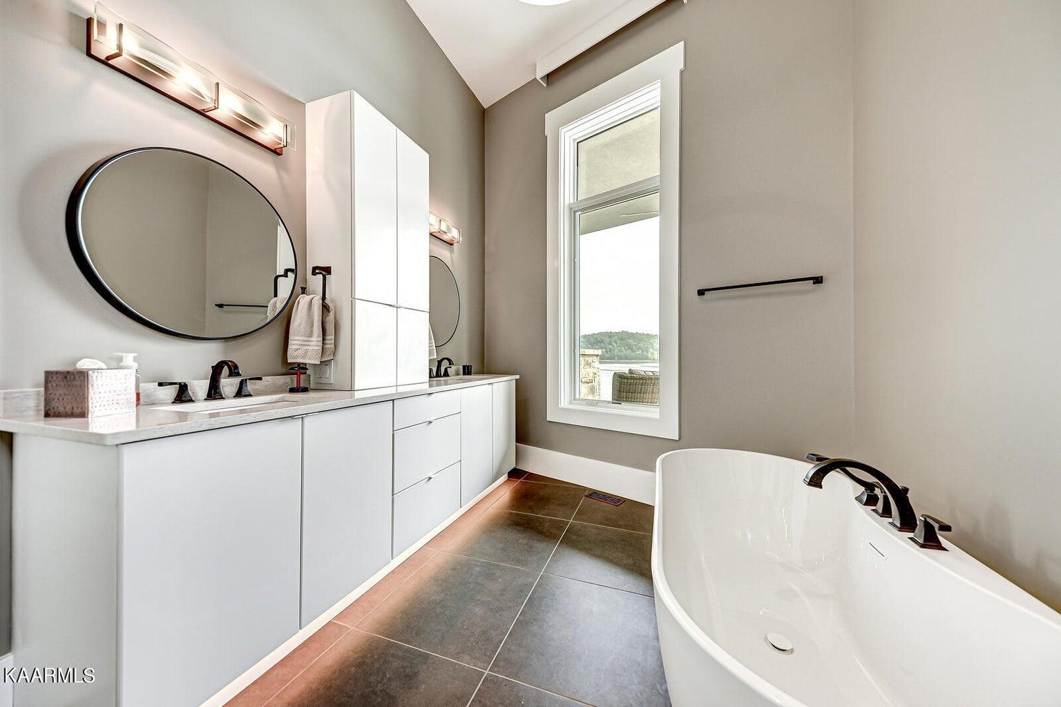 201 Crown Jewel Lane, Lafollette, TN - Norris Lake Real Estate - Image# 80