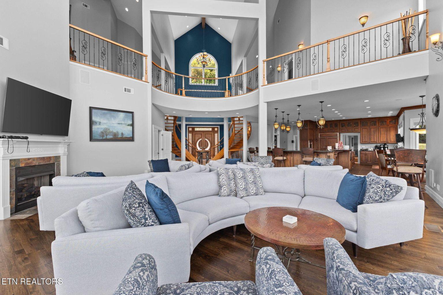 643 Crown Pointe Rd, Lafollette, TN - Norris Lake Real Estate - Image# 60
