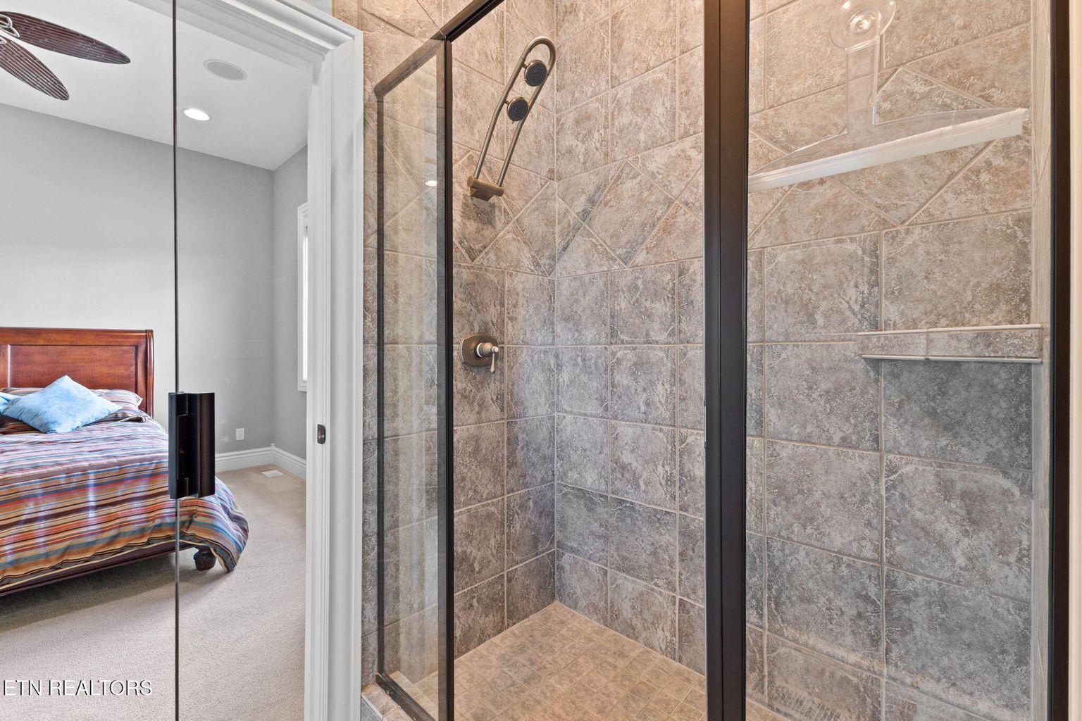 643 Crown Pointe Rd, Lafollette, TN - Norris Lake Real Estate - Image# 76