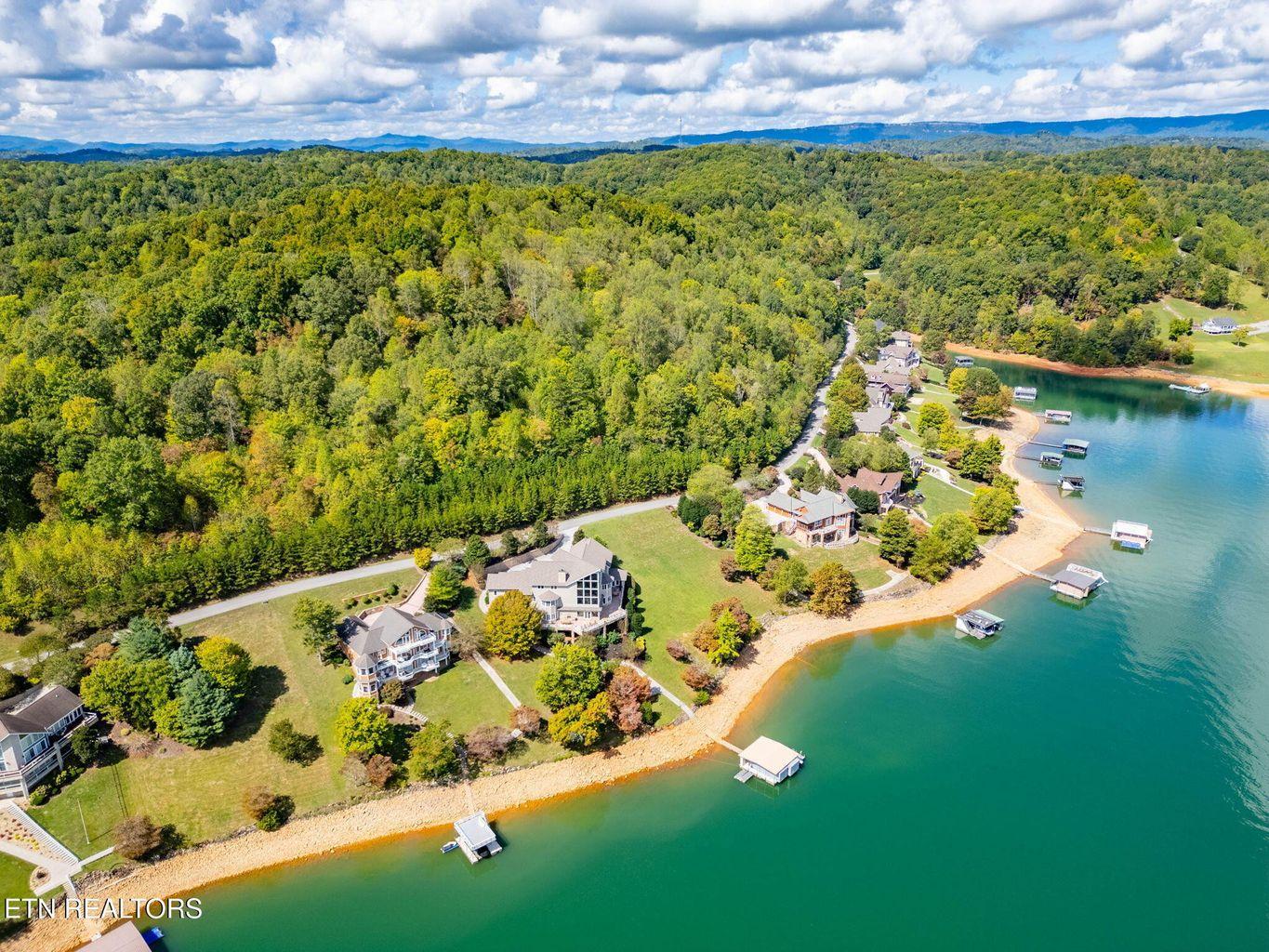 643 Crown Pointe Rd, Lafollette, TN - Norris Lake Real Estate - Image# 14