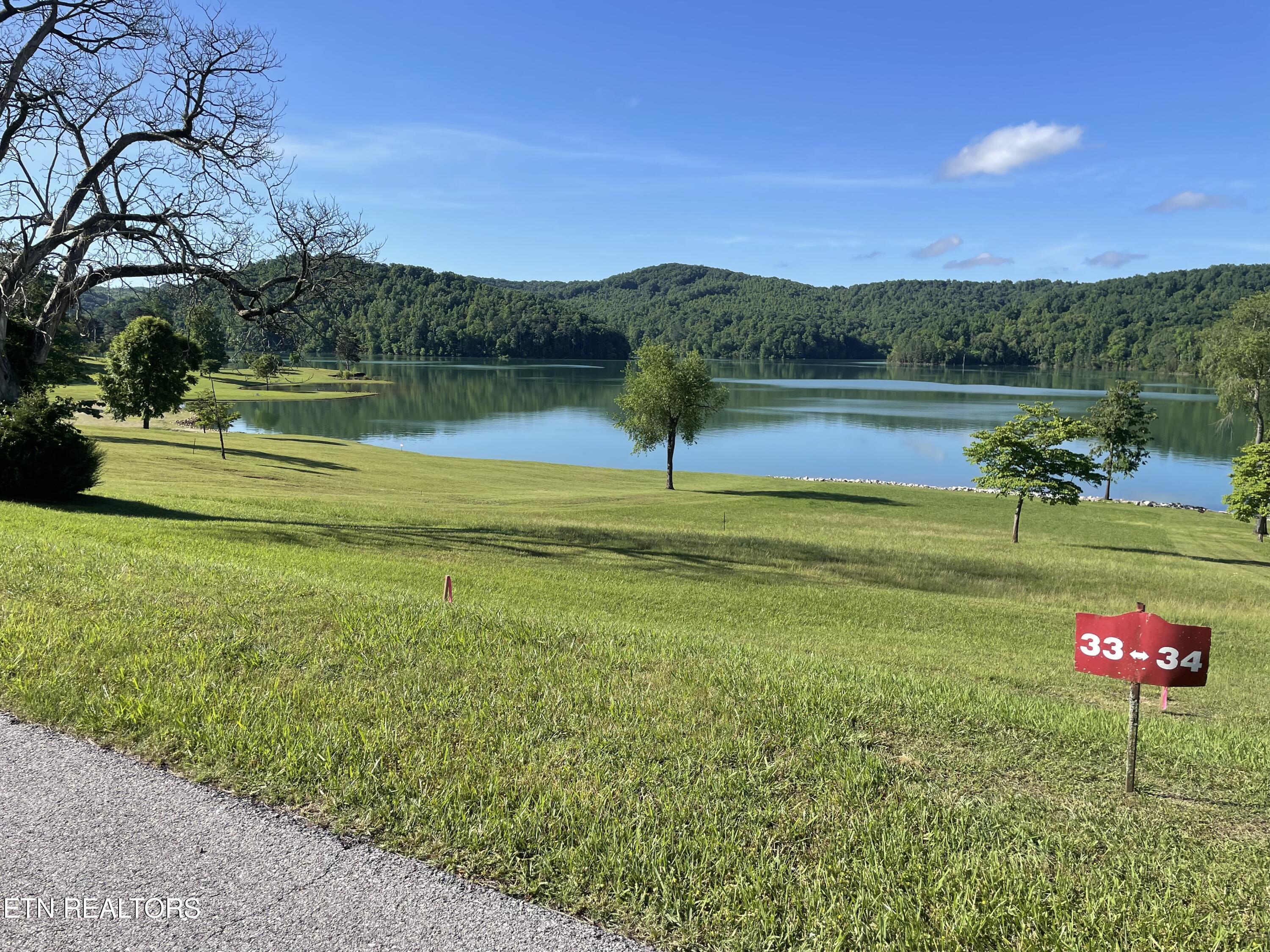 1 Crown Point Crown Point Rd, Lafollette, TN - Norris Lake Real Estate - Image# 4