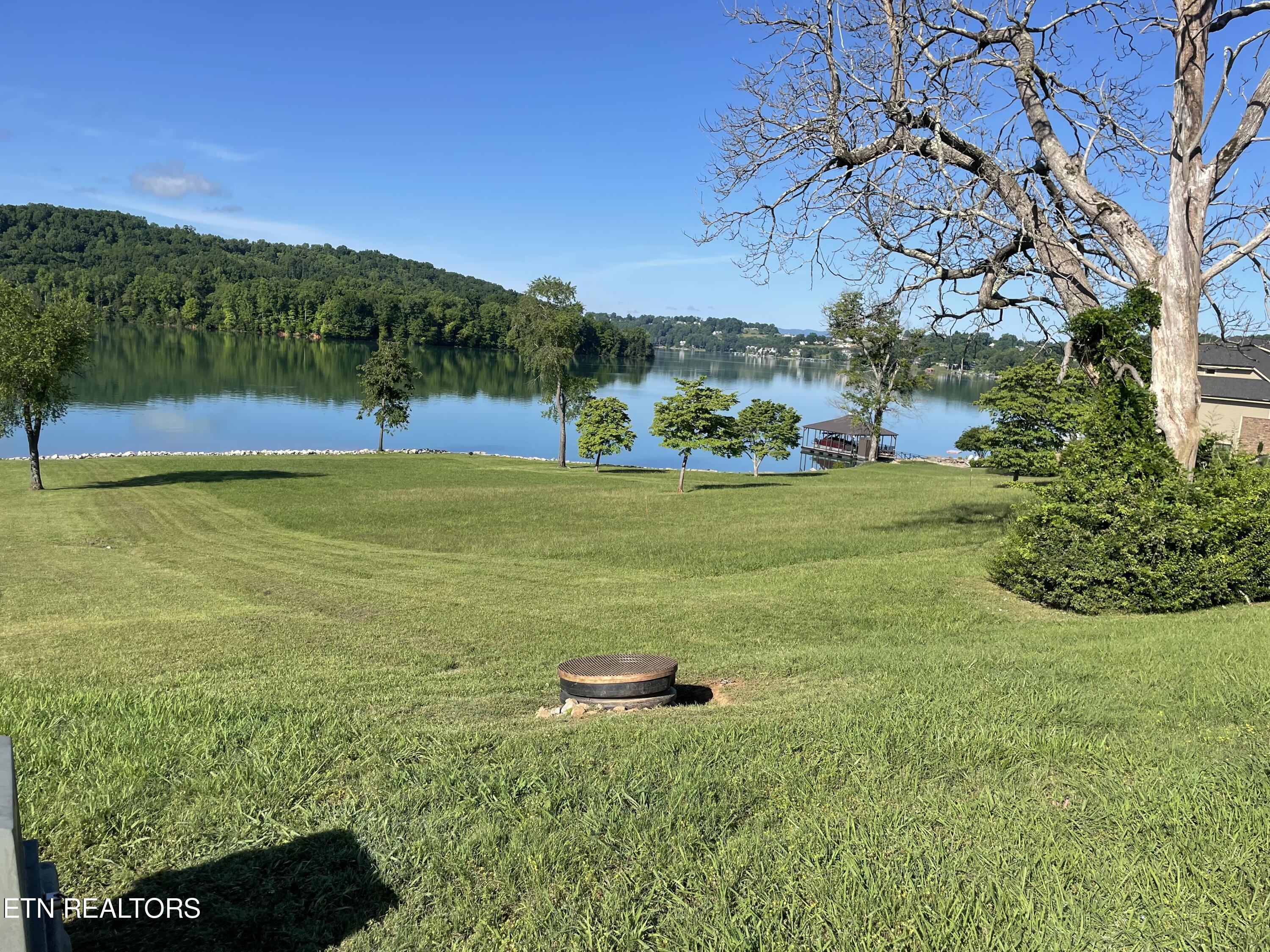 1 Crown Point Crown Point Rd, Lafollette, TN - Norris Lake Real Estate - Image# 5