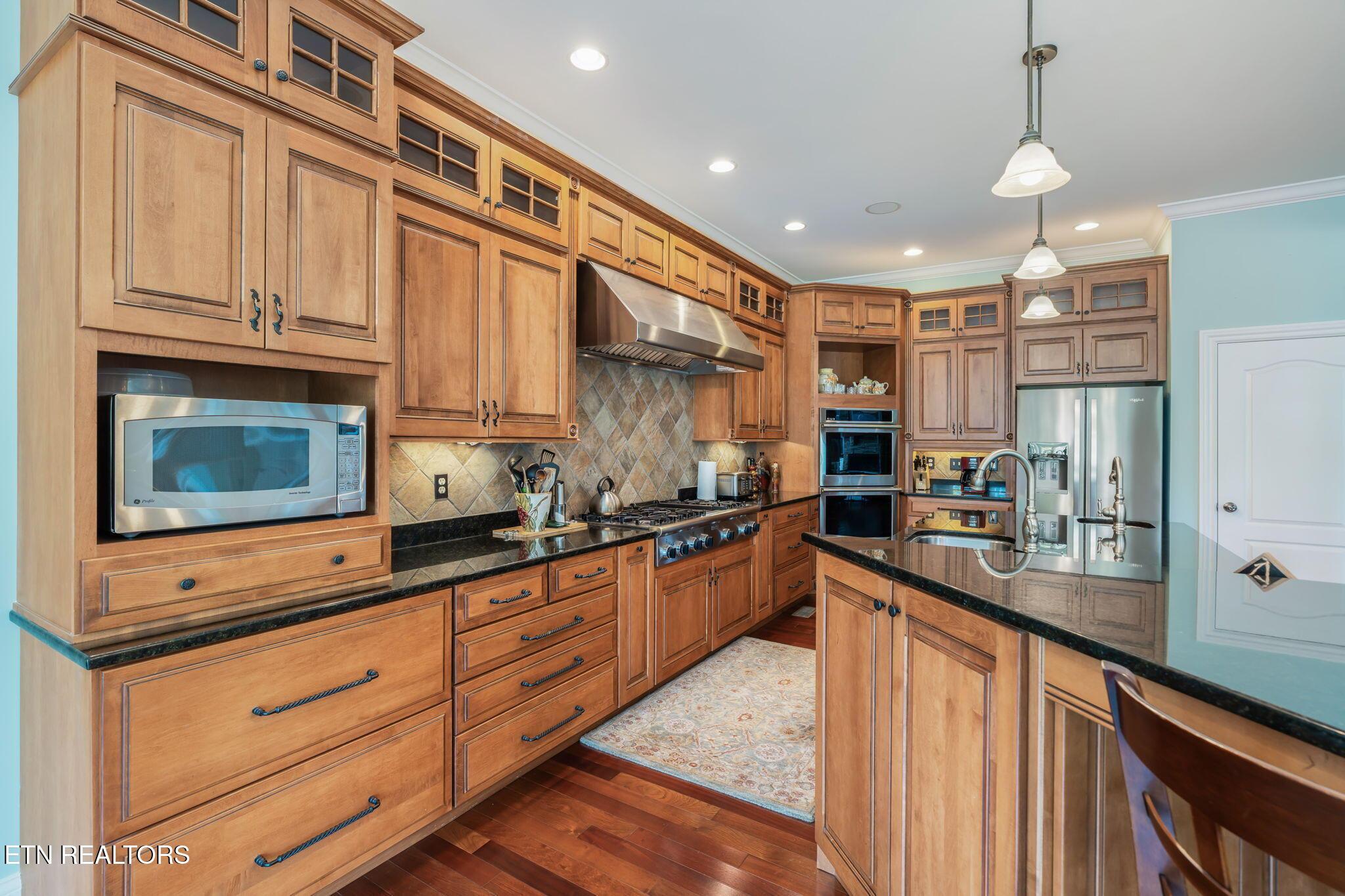 455 S Shorewood Lane, Caryville, TN - Norris Lake Real Estate - Image# 19