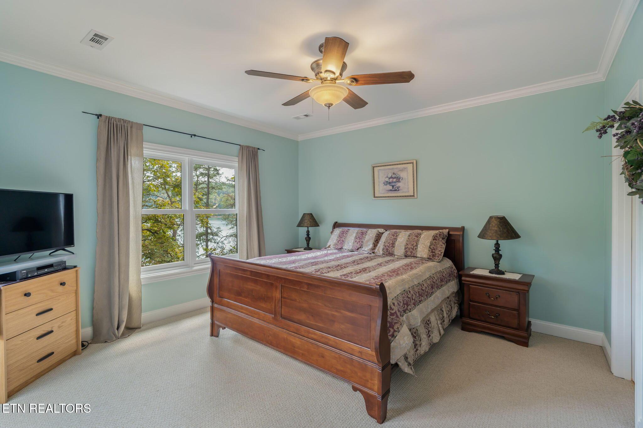 455 S Shorewood Lane, Caryville, TN - Norris Lake Real Estate - Image# 35