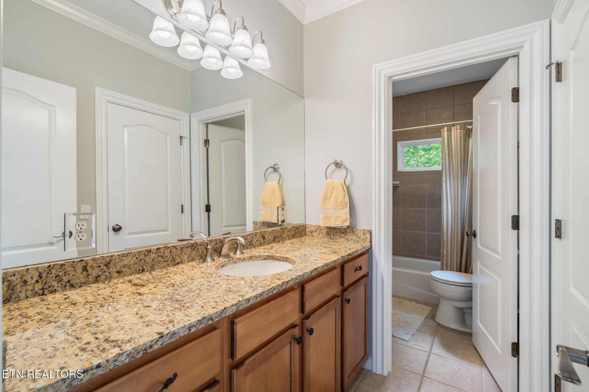 455 S Shorewood Lane, Caryville, TN - Norris Lake Real Estate - Image# 39