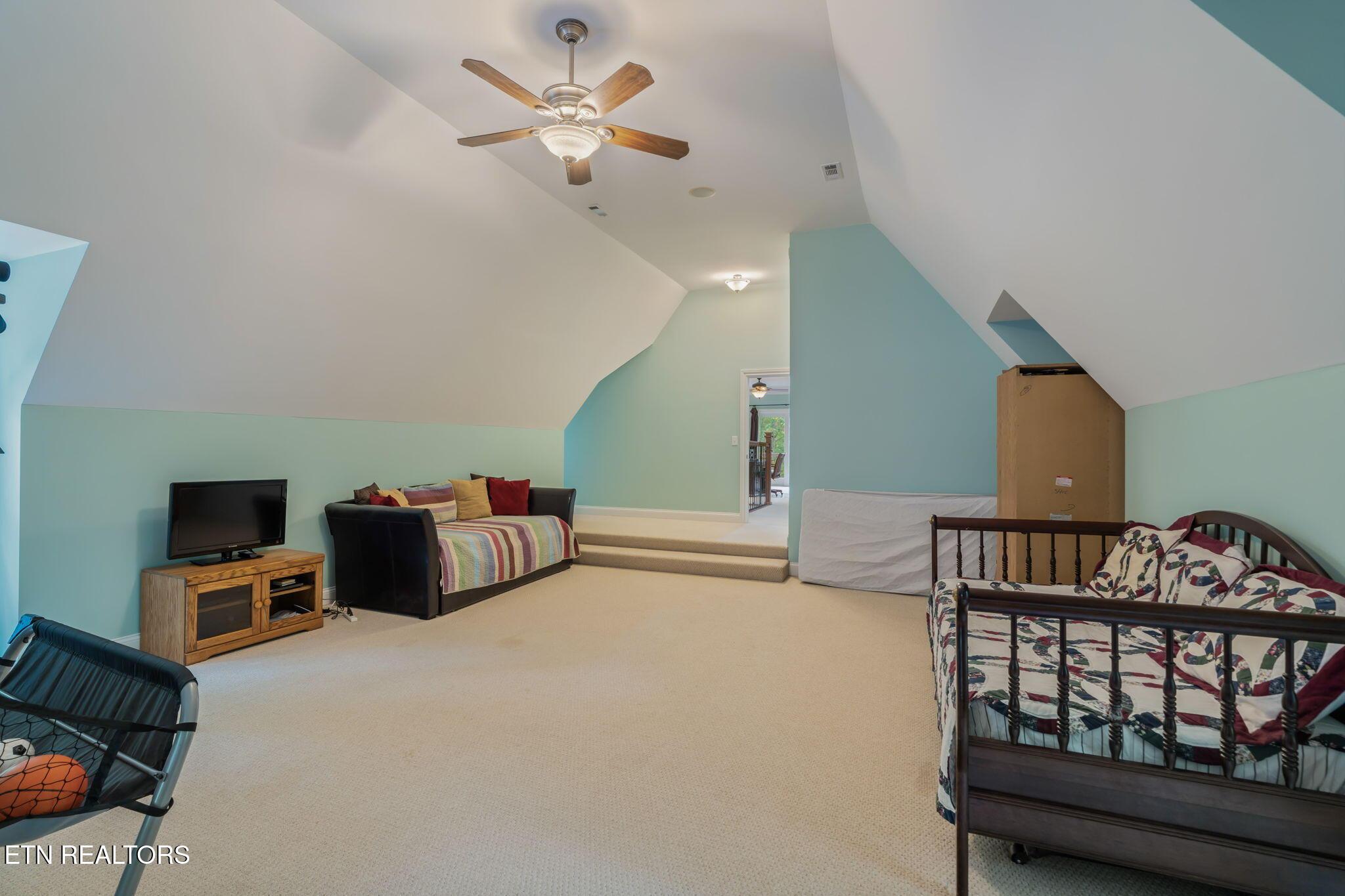 455 S Shorewood Lane, Caryville, TN - Norris Lake Real Estate - Image# 43