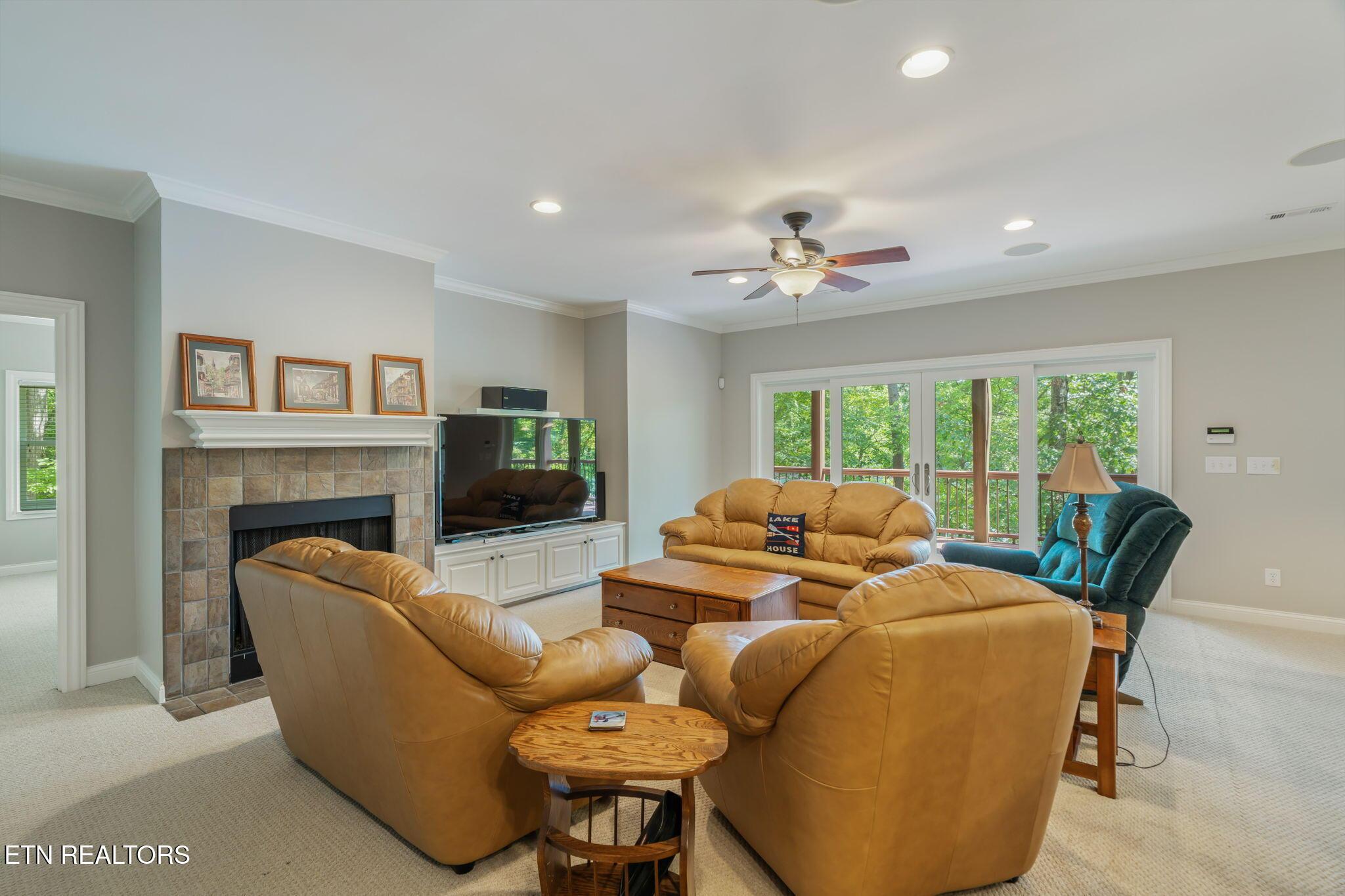 455 S Shorewood Lane, Caryville, TN - Norris Lake Real Estate - Image# 51