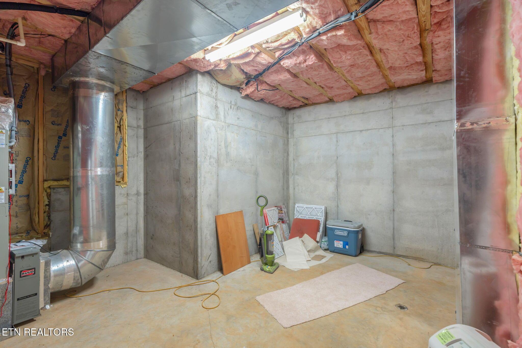 455 S Shorewood Lane, Caryville, TN - Norris Lake Real Estate - Image# 55