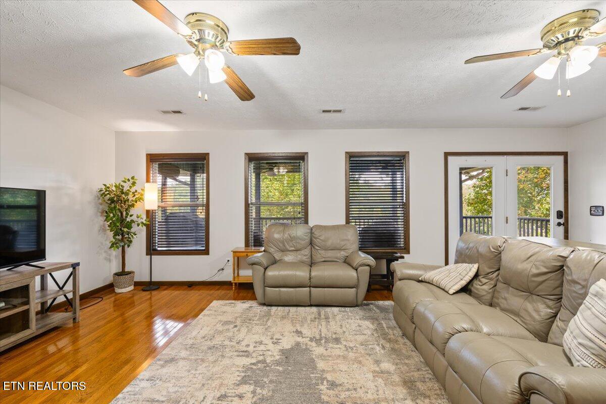 398 Perry Smith Lane, Caryville, TN - Norris Lake Real Estate - Image# 13