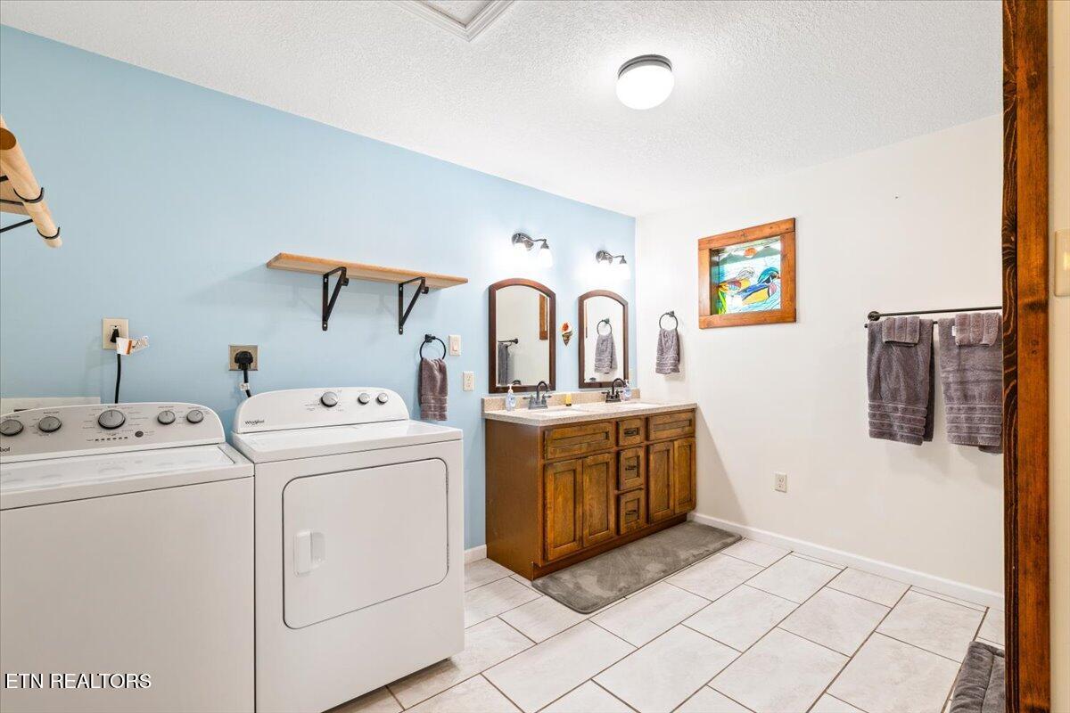 398 Perry Smith Lane, Caryville, TN - Norris Lake Real Estate - Image# 31