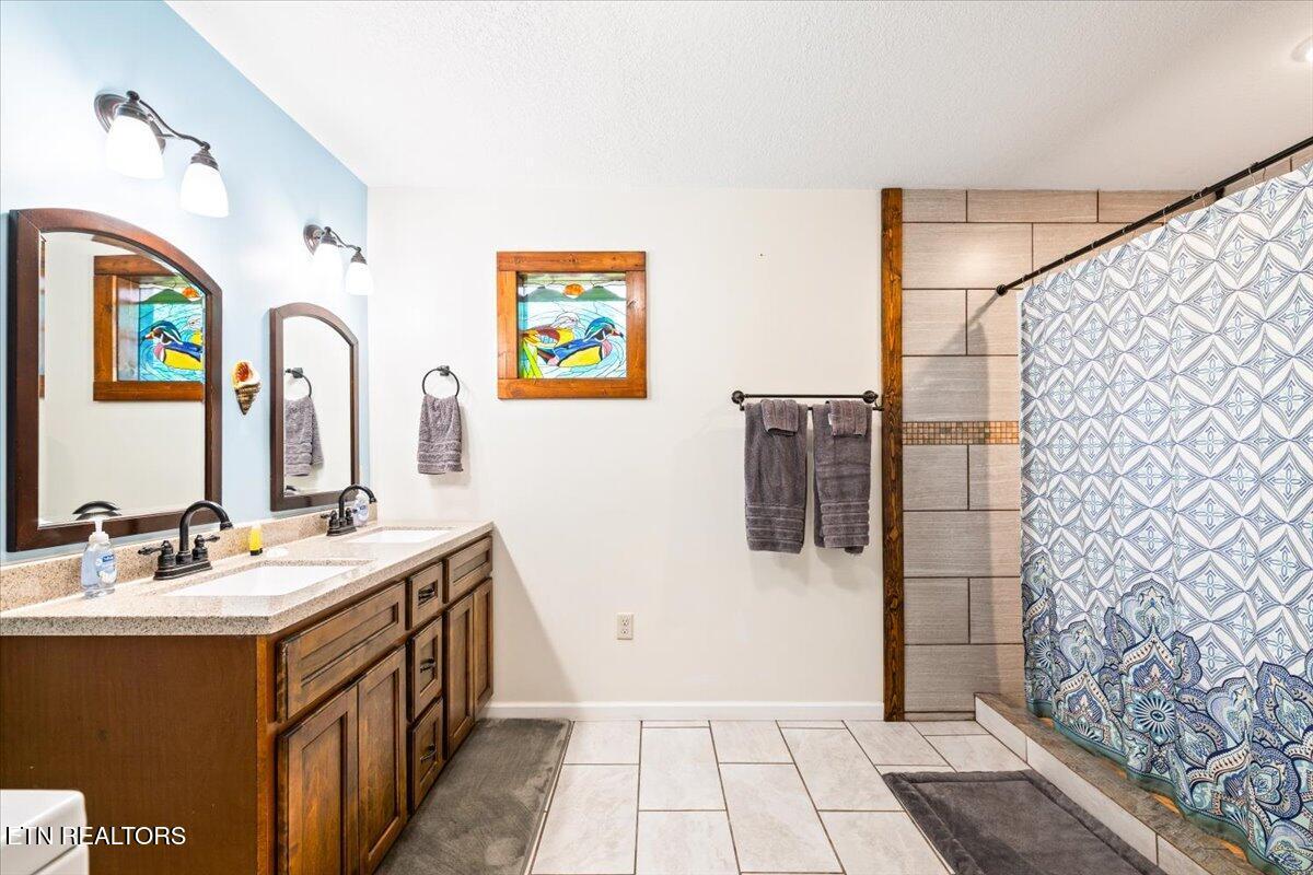 398 Perry Smith Lane, Caryville, TN - Norris Lake Real Estate - Image# 32