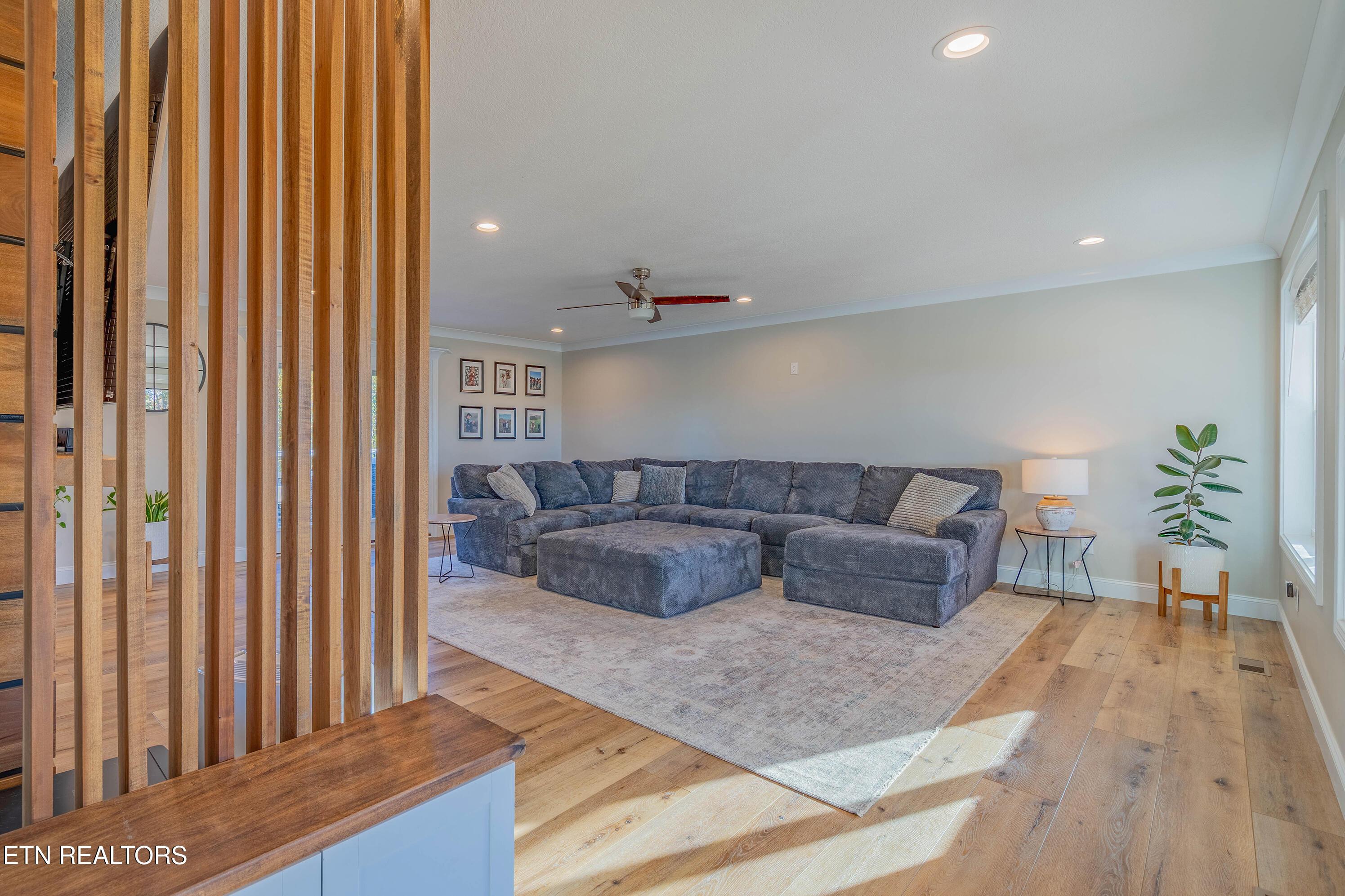400 Sunset Blvd, Maynardville, TN - Norris Lake Real Estate - Image# 2