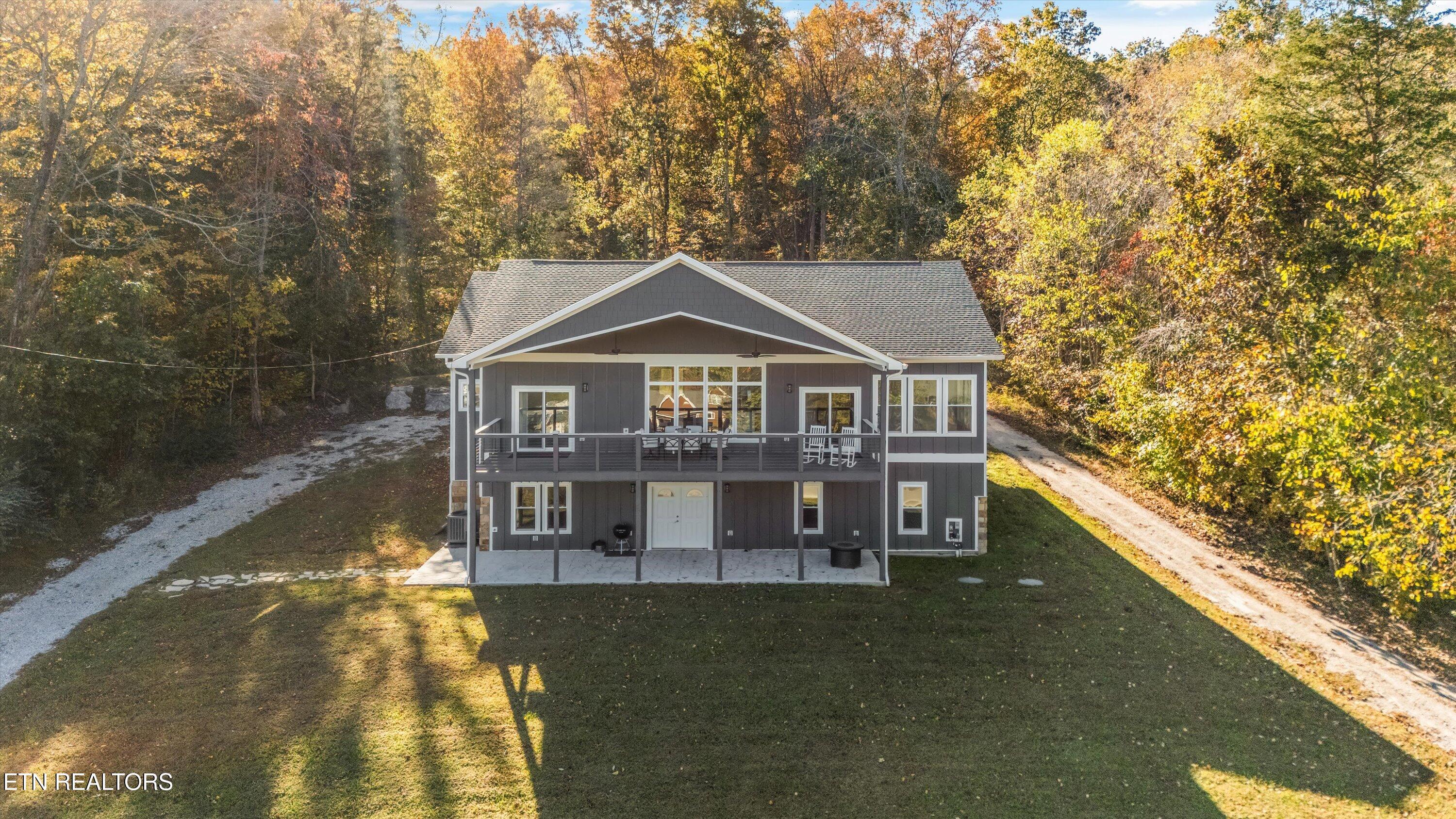 620 E Norris Point Rd, Lafollette, TN - Norris Lake Real Estate - Image# 3