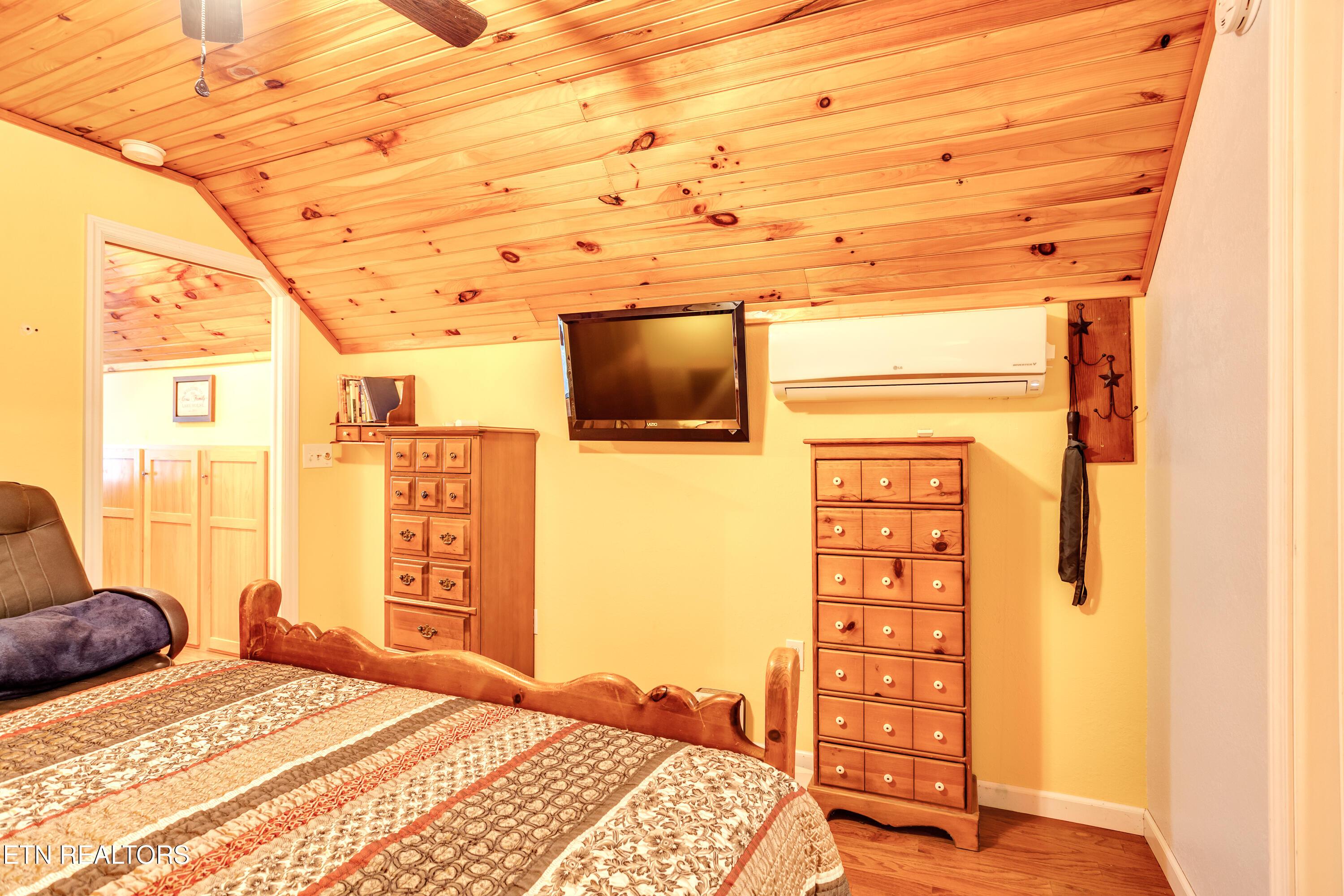 157 Helms Ferry Rd, Sharps Chapel, TN - Norris Lake Real Estate - Image# 54