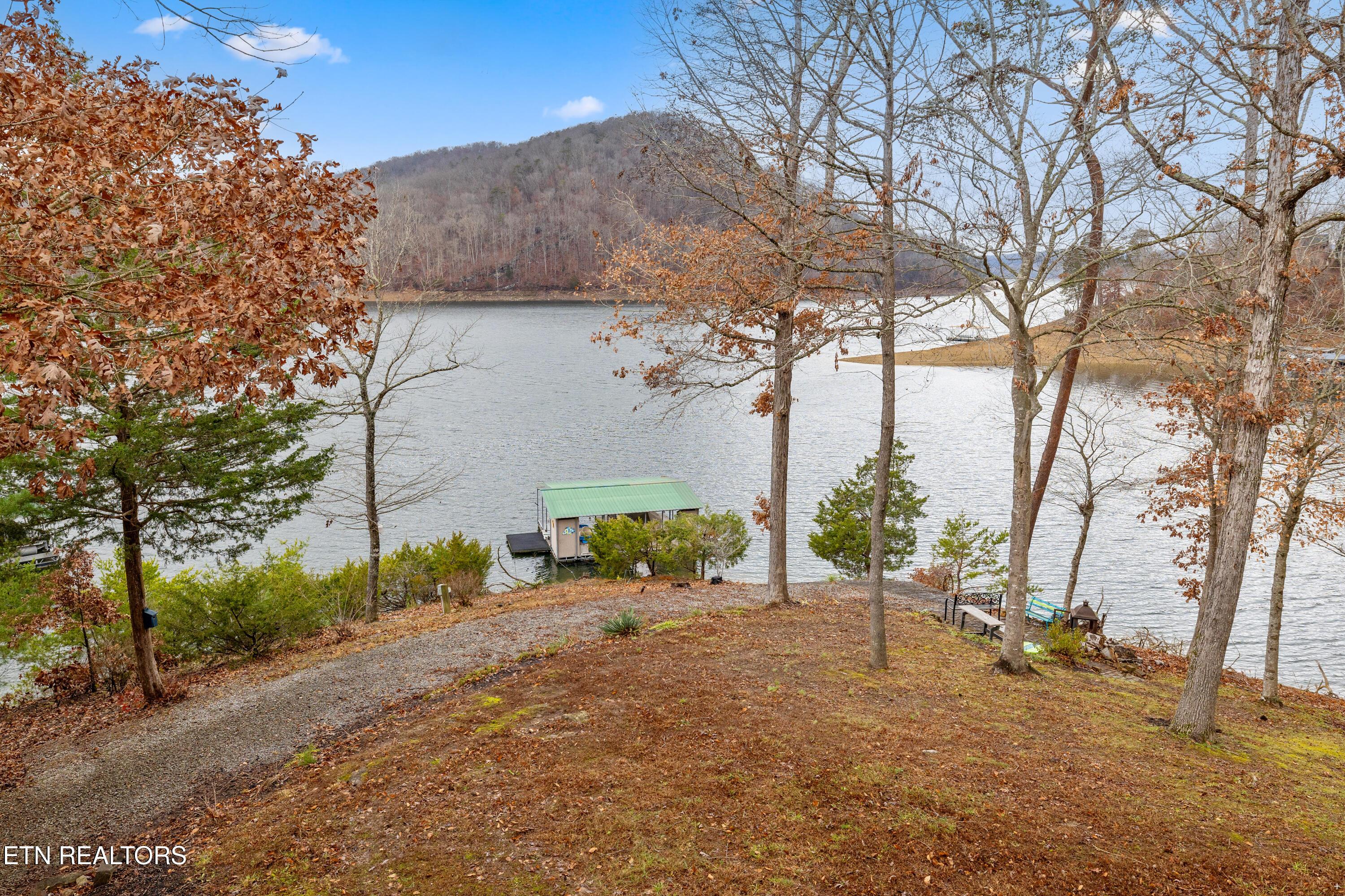 1420 Lakeview Drive, Sharps Chapel, TN - Norris Lake Real Estate - Image# 5