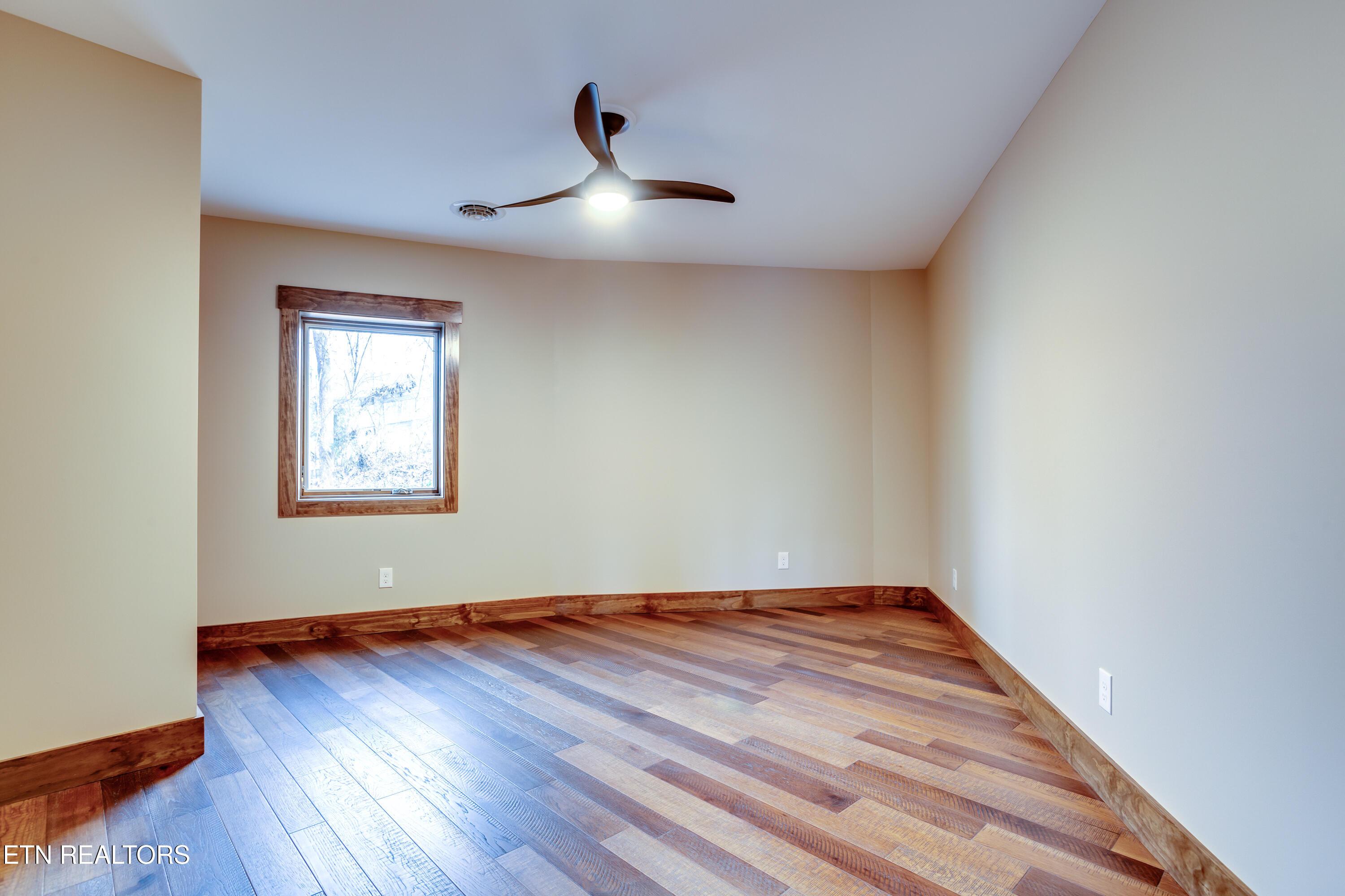 194 Helms Ferry Rd, Sharps Chapel, TN - Norris Lake Real Estate - Image# 54