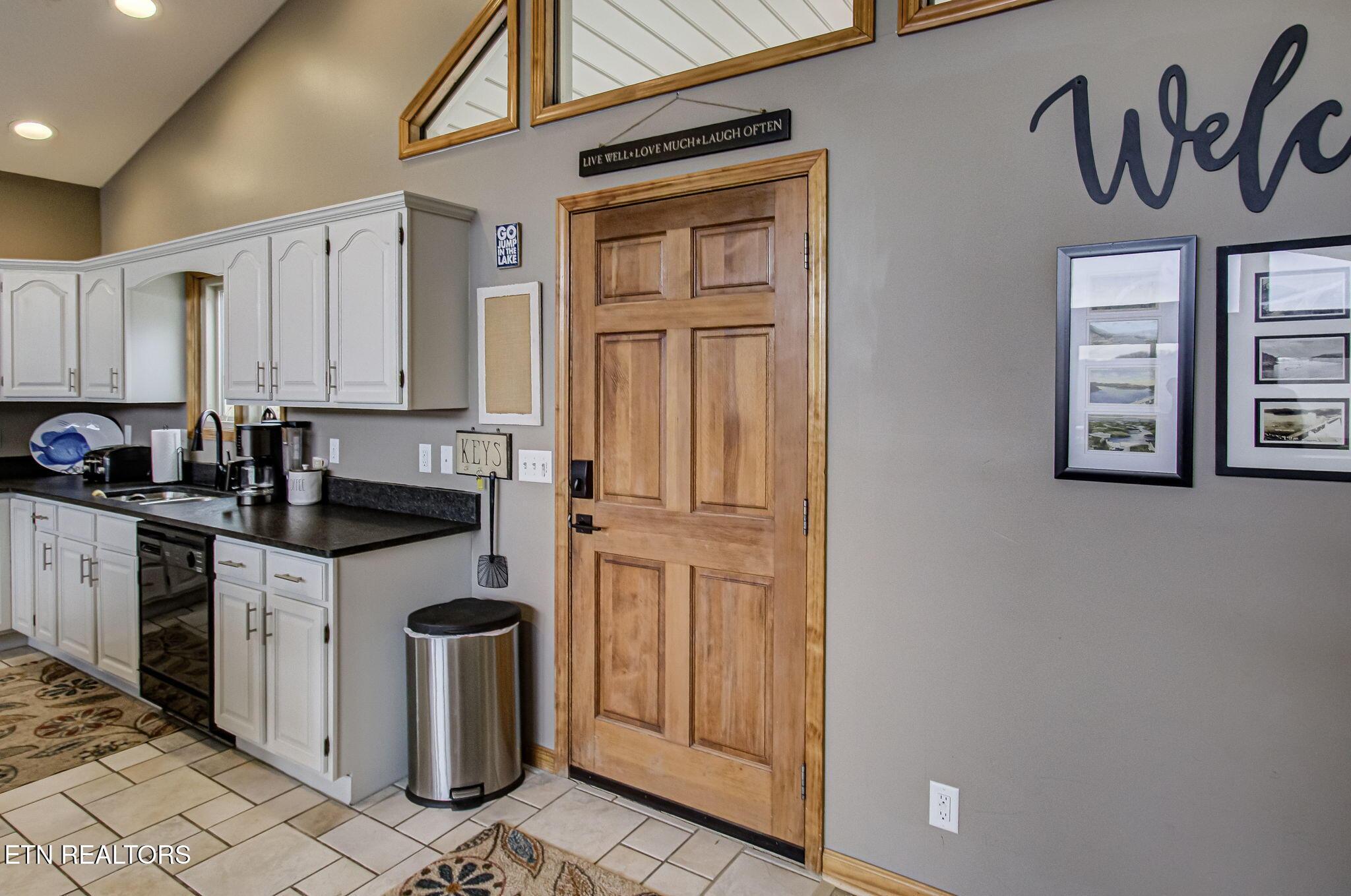 110 Little Deer Path Lane, Lafollette, TN - Norris Lake Real Estate - Image# 10