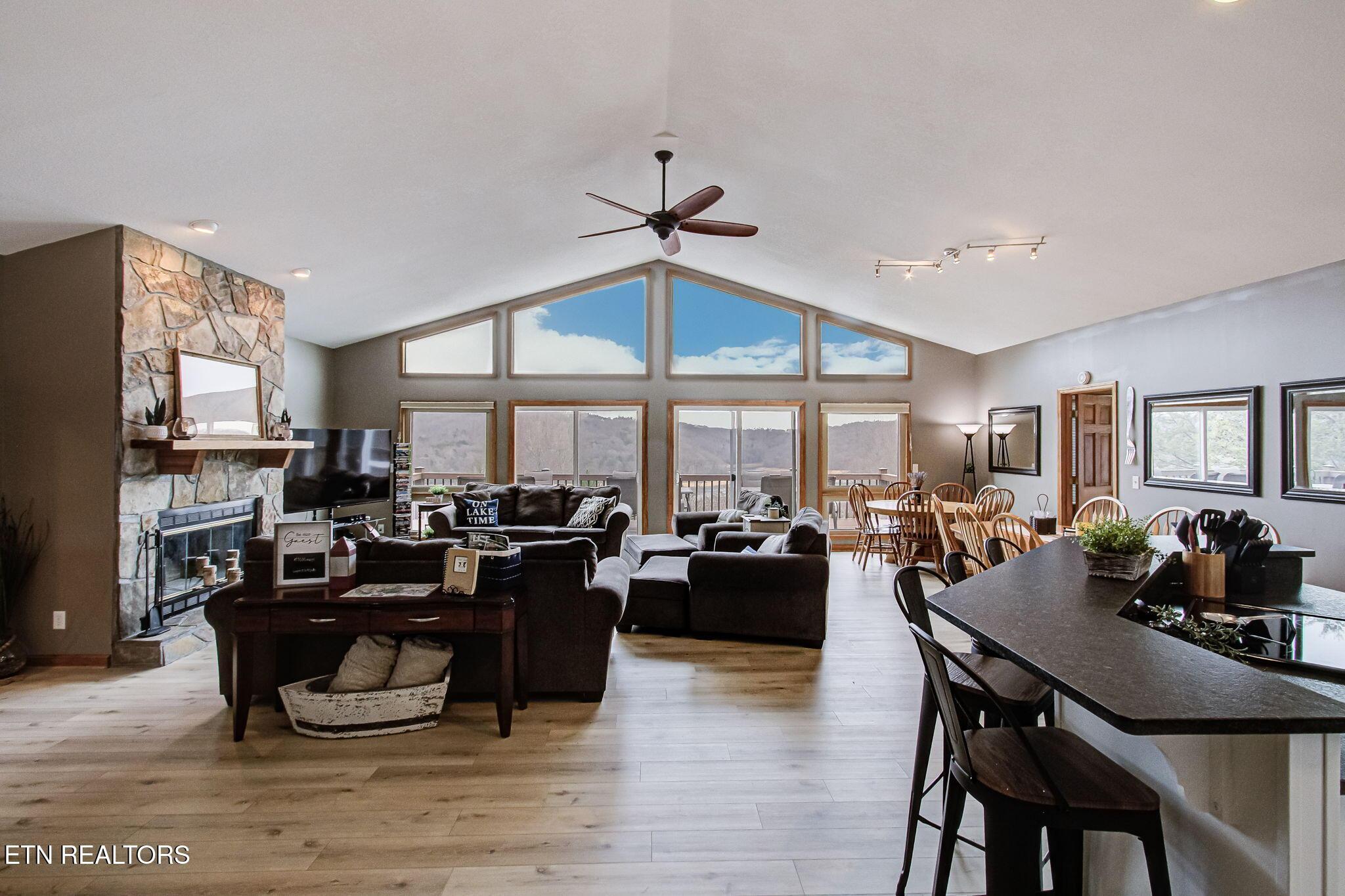 110 Little Deer Path Lane, Lafollette, TN - Norris Lake Real Estate - Image# 11