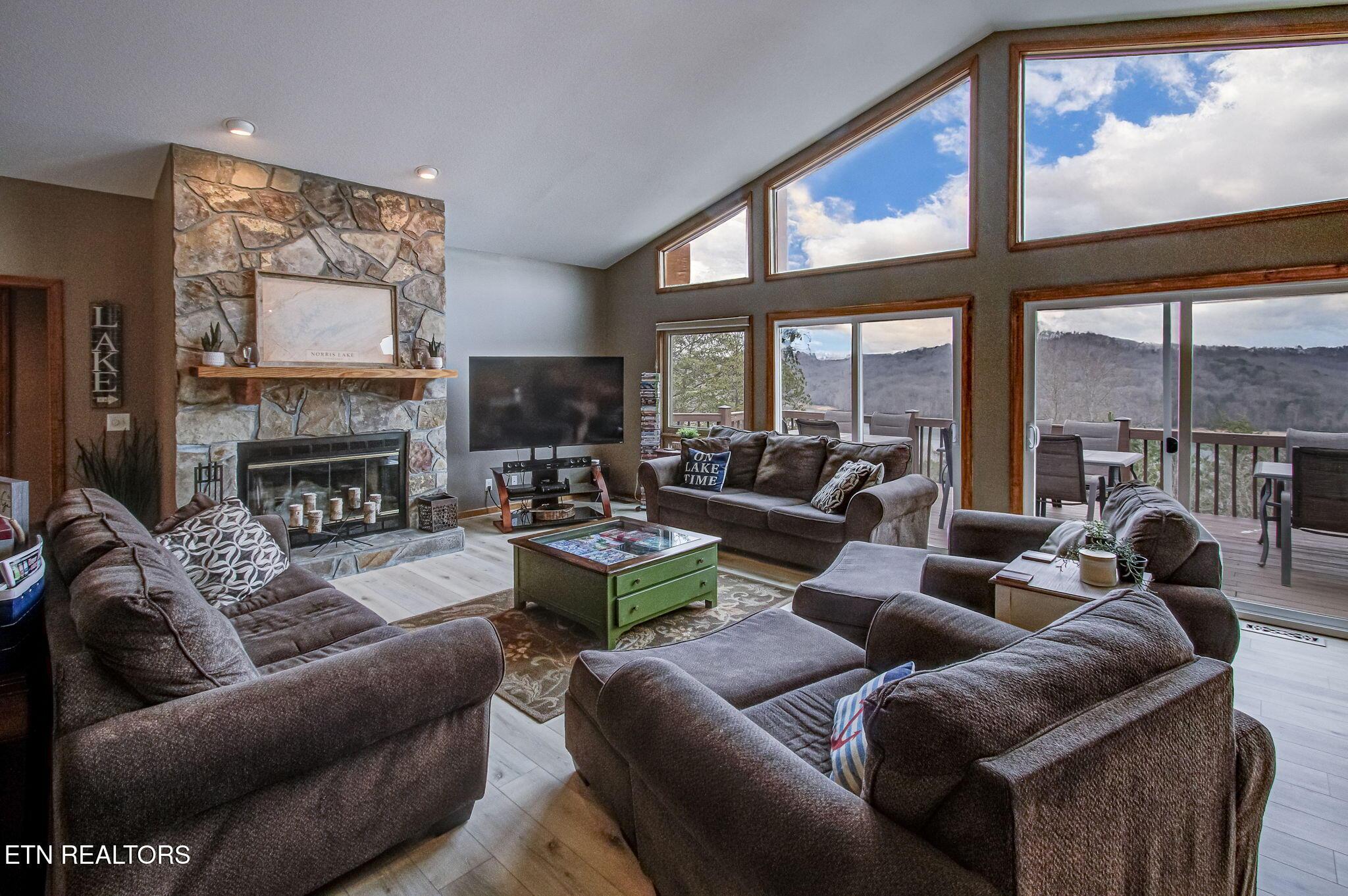 110 Little Deer Path Lane, Lafollette, TN - Norris Lake Real Estate - Image# 13