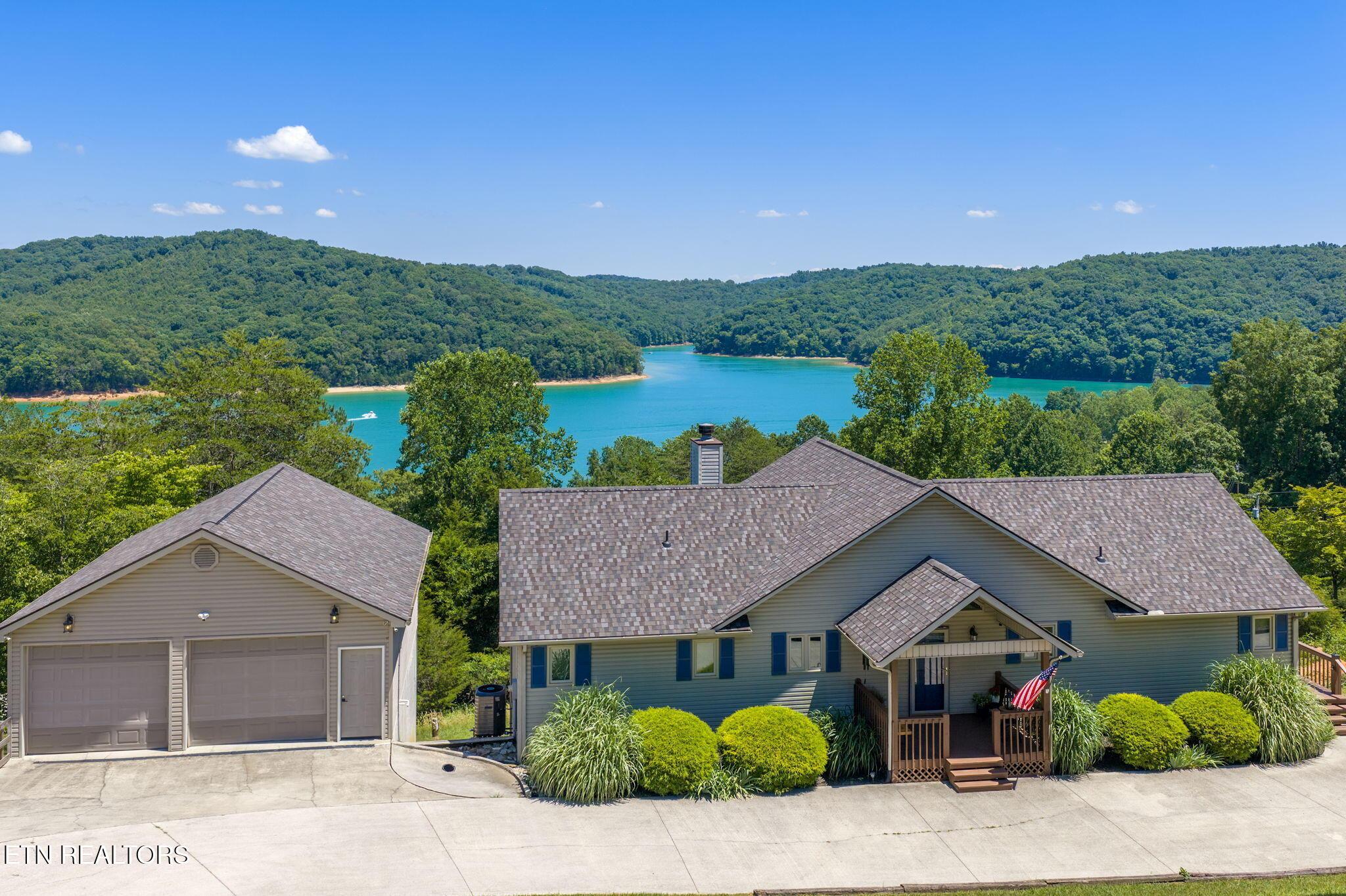 110 Little Deer Path Lane, Lafollette, TN - Norris Lake Real Estate - Image# 1