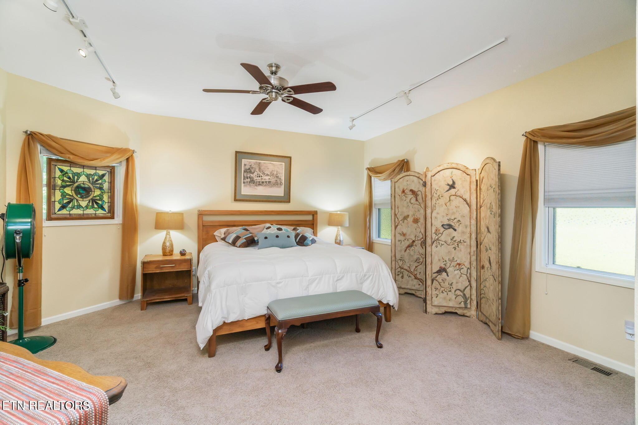209 Bucks And Doe, Lafollette, TN - Norris Lake Real Estate - Image# 13