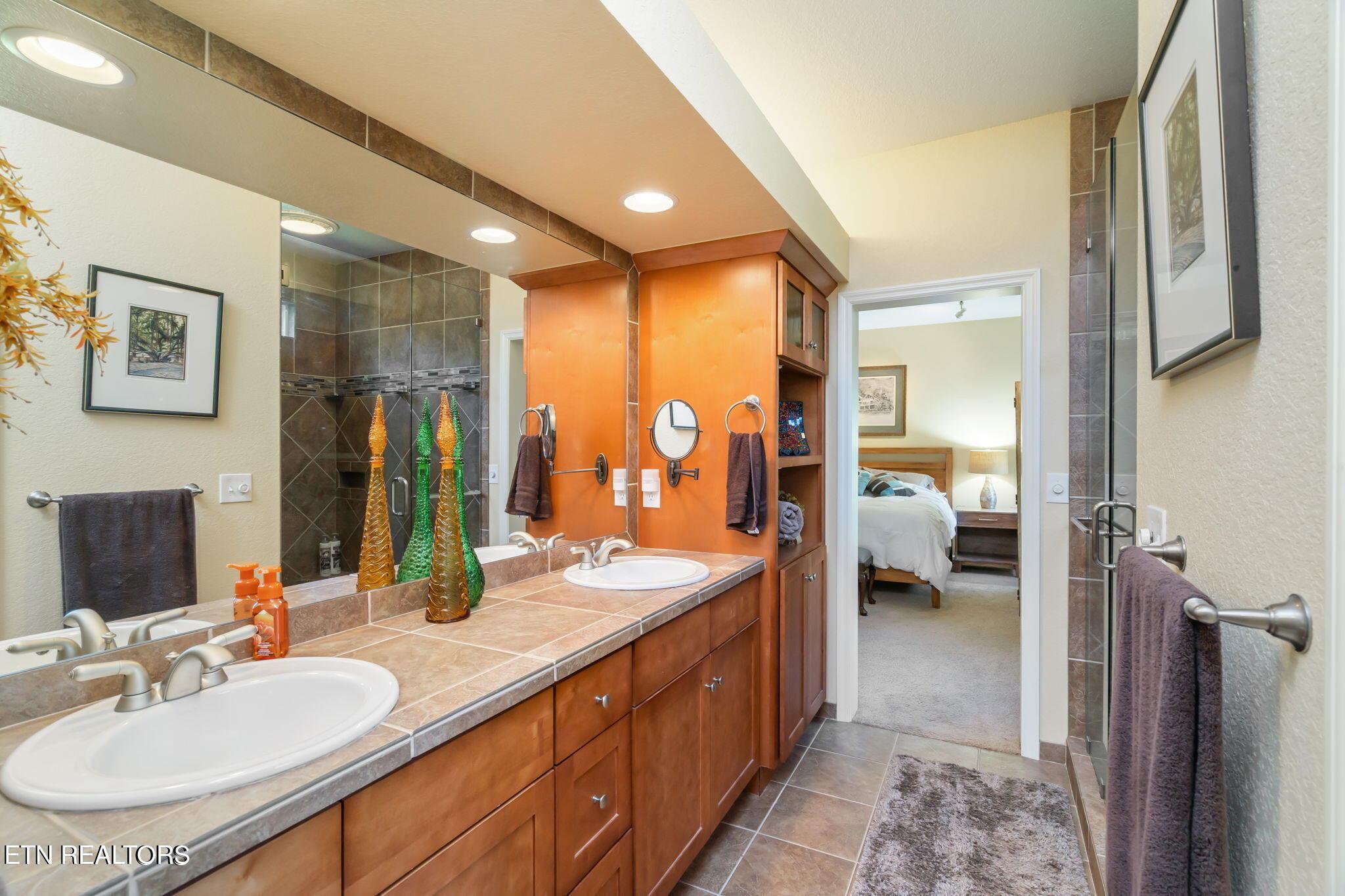 209 Bucks And Doe, Lafollette, TN - Norris Lake Real Estate - Image# 17