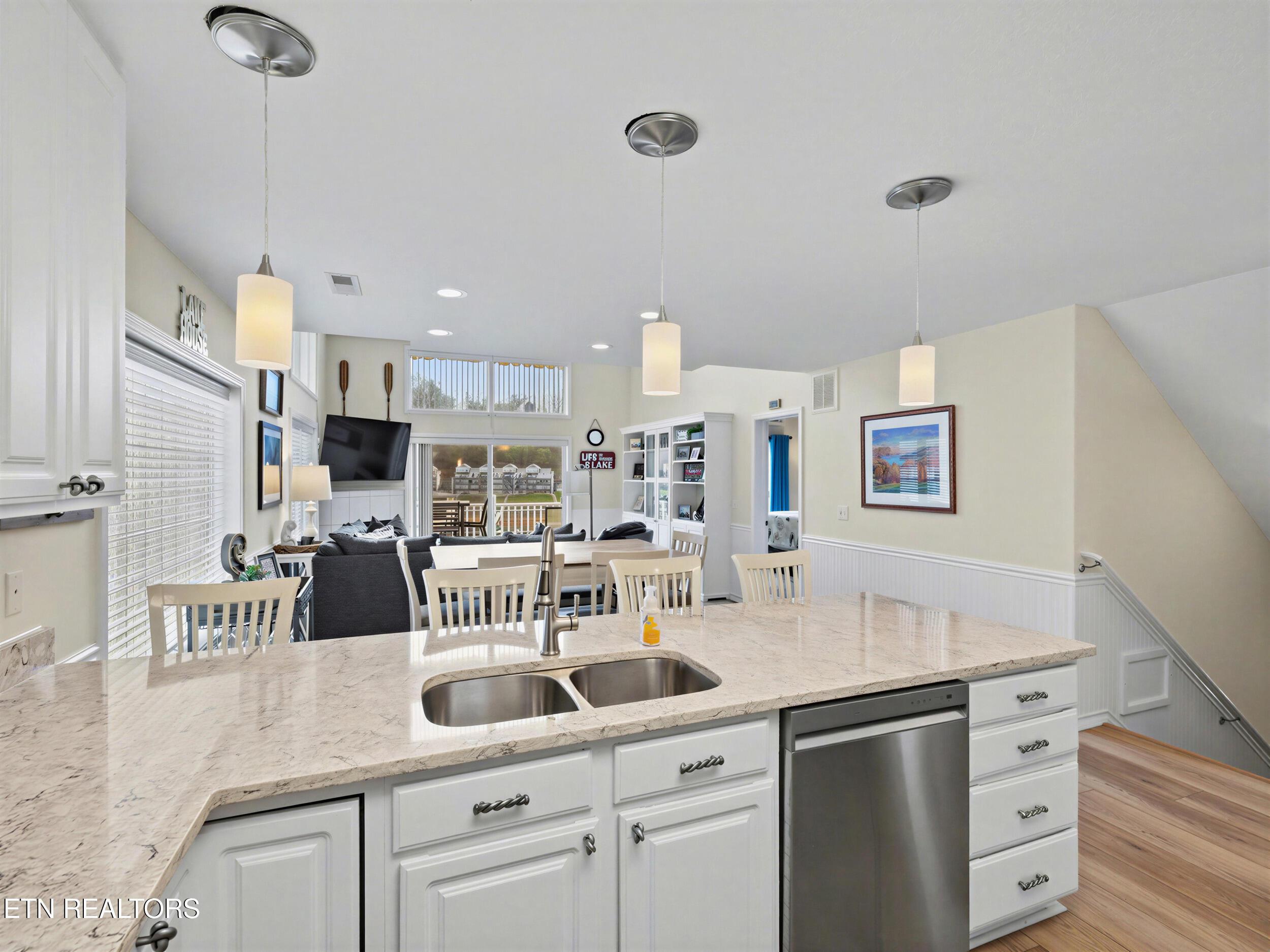 149 W Deer Village Lane, Lafollette, TN - Norris Lake Real Estate - Image# 15