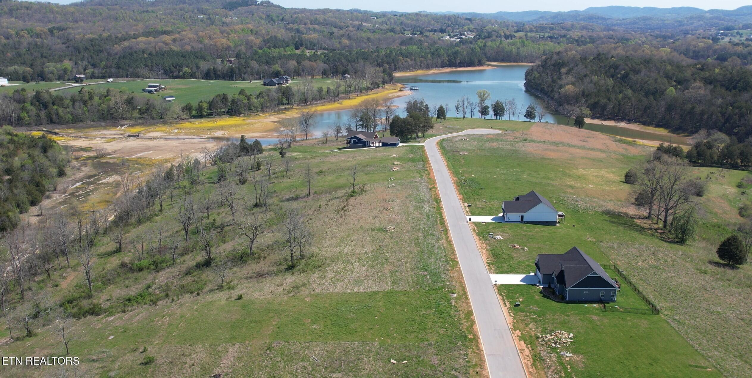 Norris Lake Real Estate - Image# 33