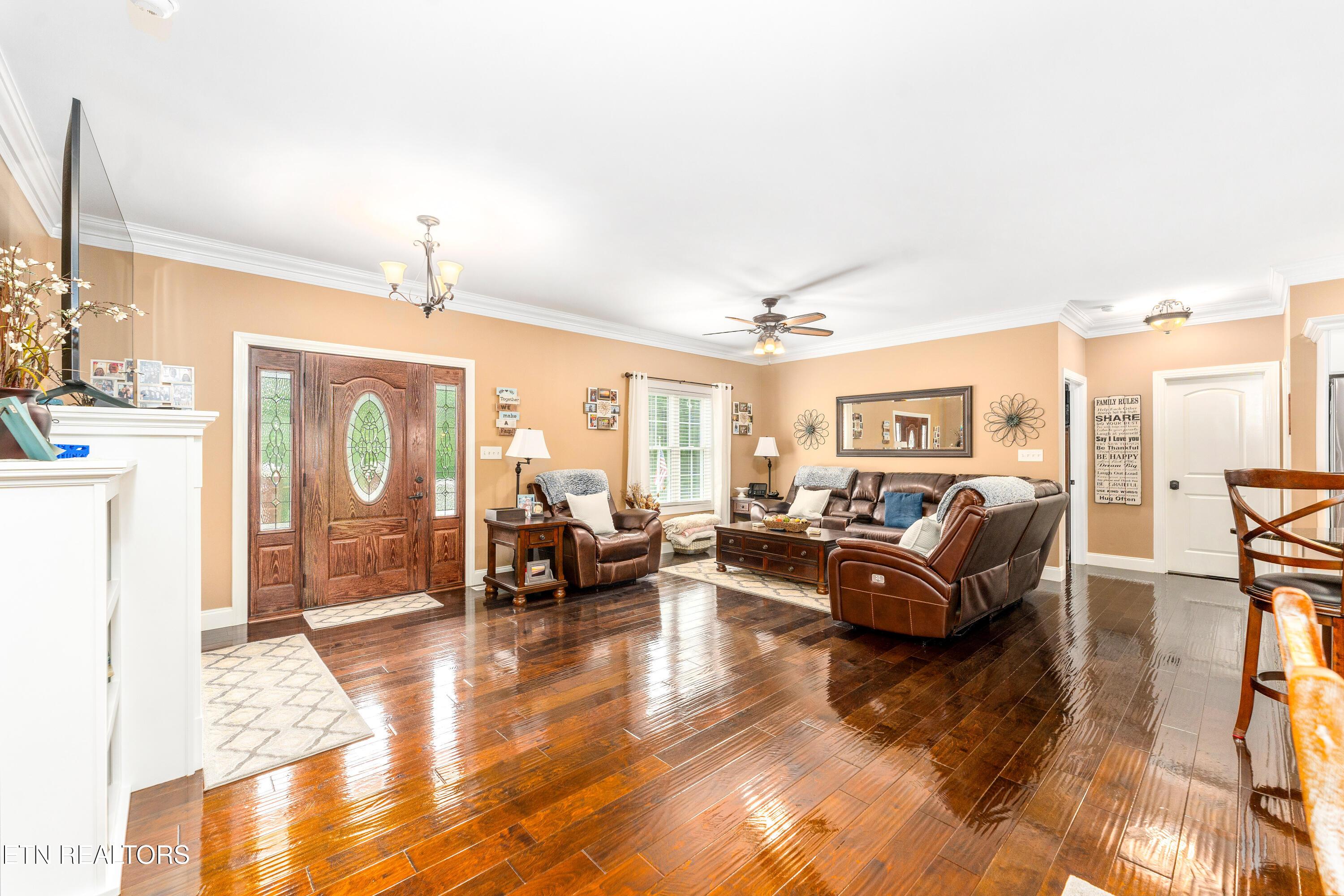 180 Owens Drive, Rocky Top, TN - Norris Lake Real Estate - Image# 2