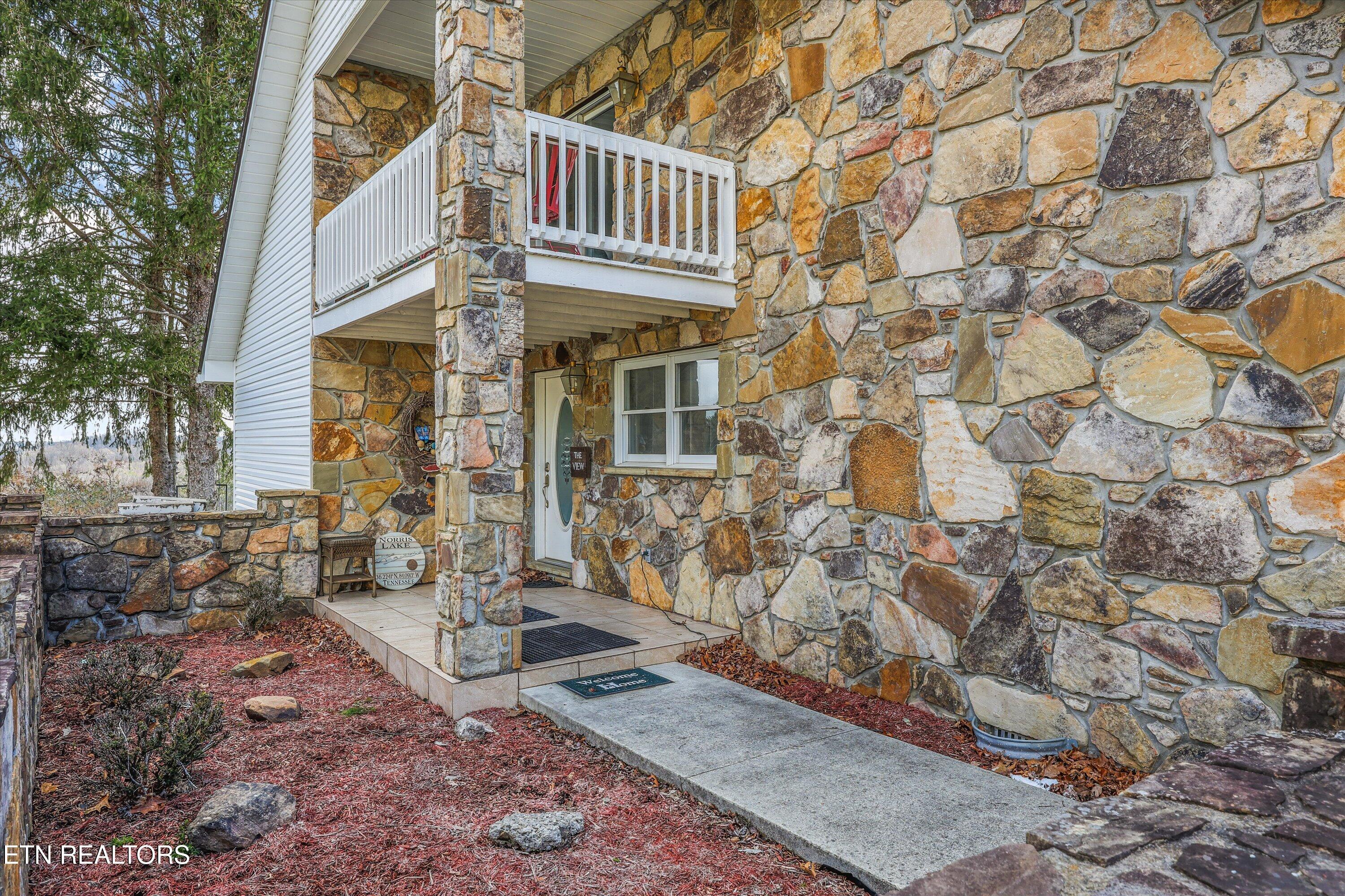 1189 Deerfield Way, Lafollette, TN - Norris Lake Real Estate - Image# 9