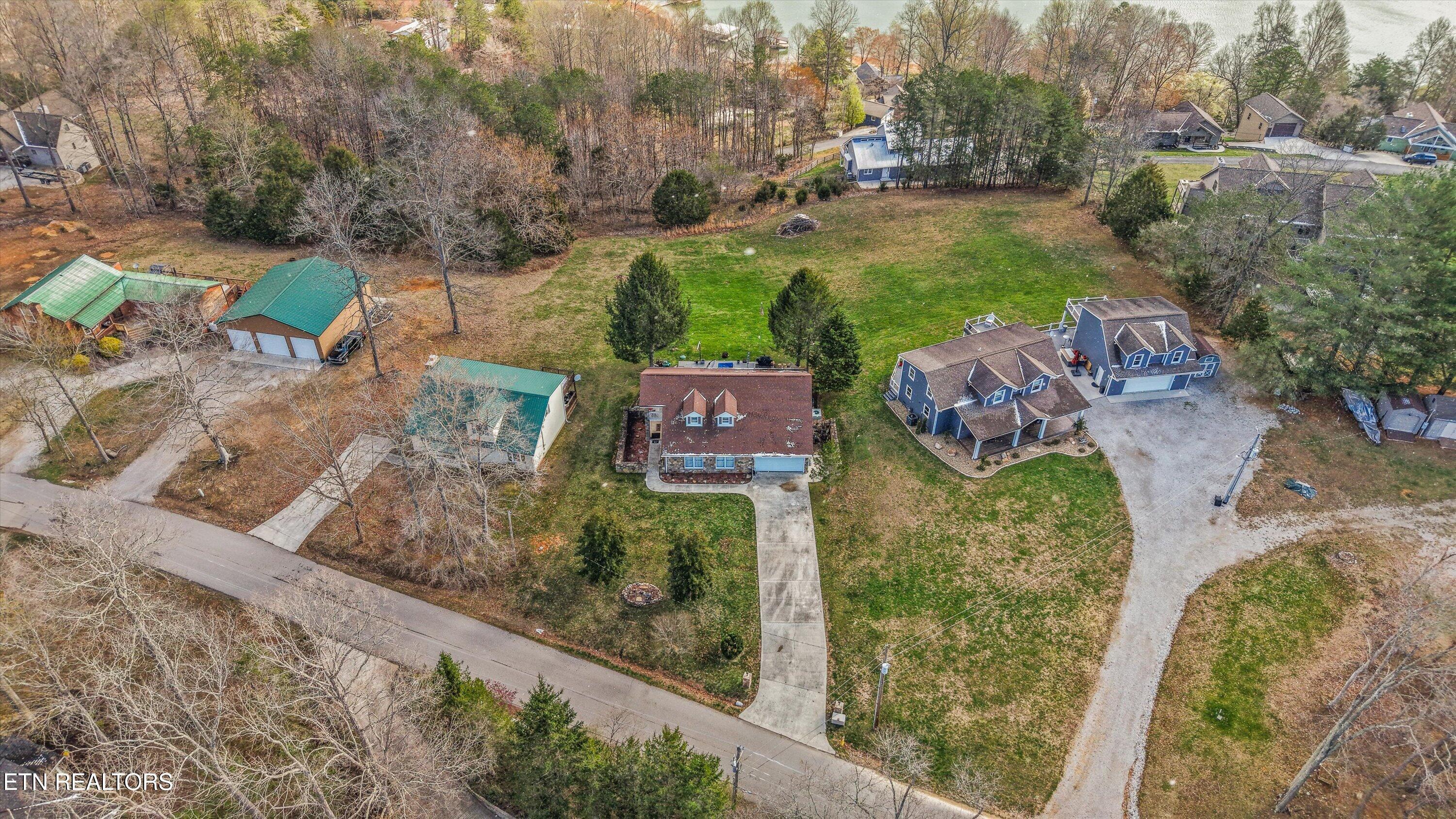1189 Deerfield Way, Lafollette, TN - Norris Lake Real Estate - Image# 37