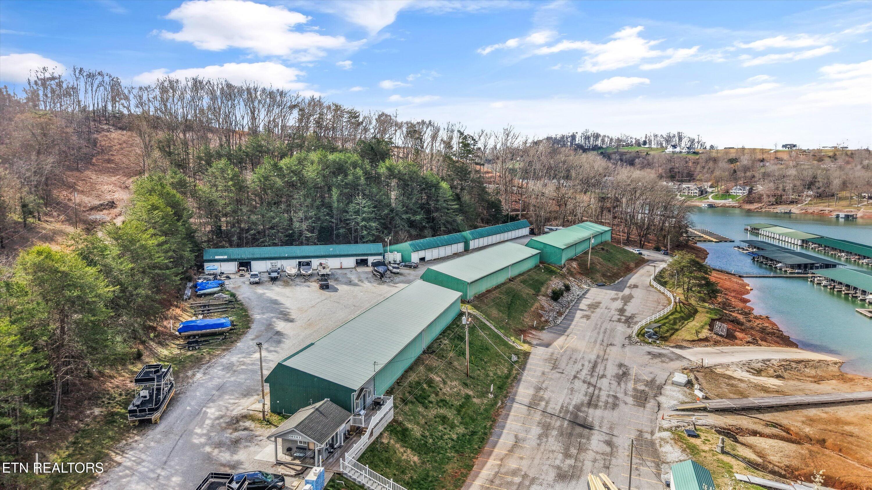 1189 Deerfield Way, Lafollette, TN - Norris Lake Real Estate - Image# 39