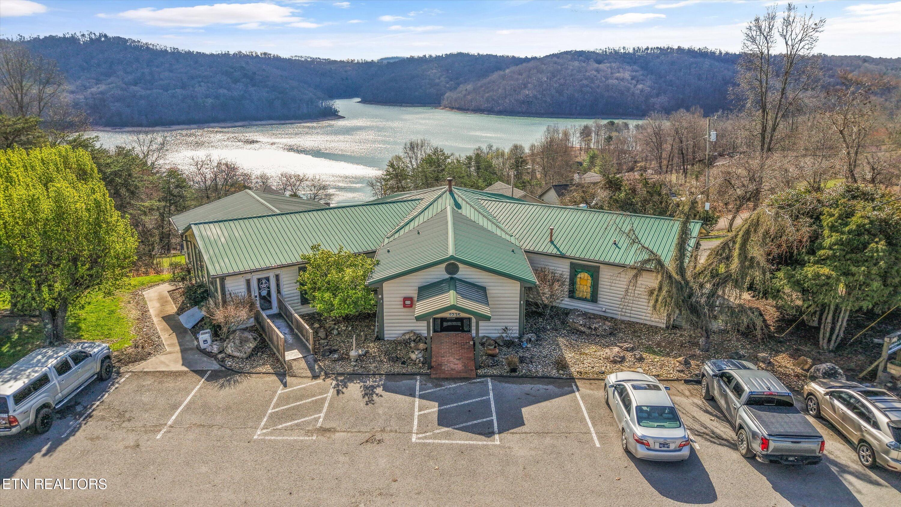 1189 Deerfield Way, Lafollette, TN - Norris Lake Real Estate - Image# 44