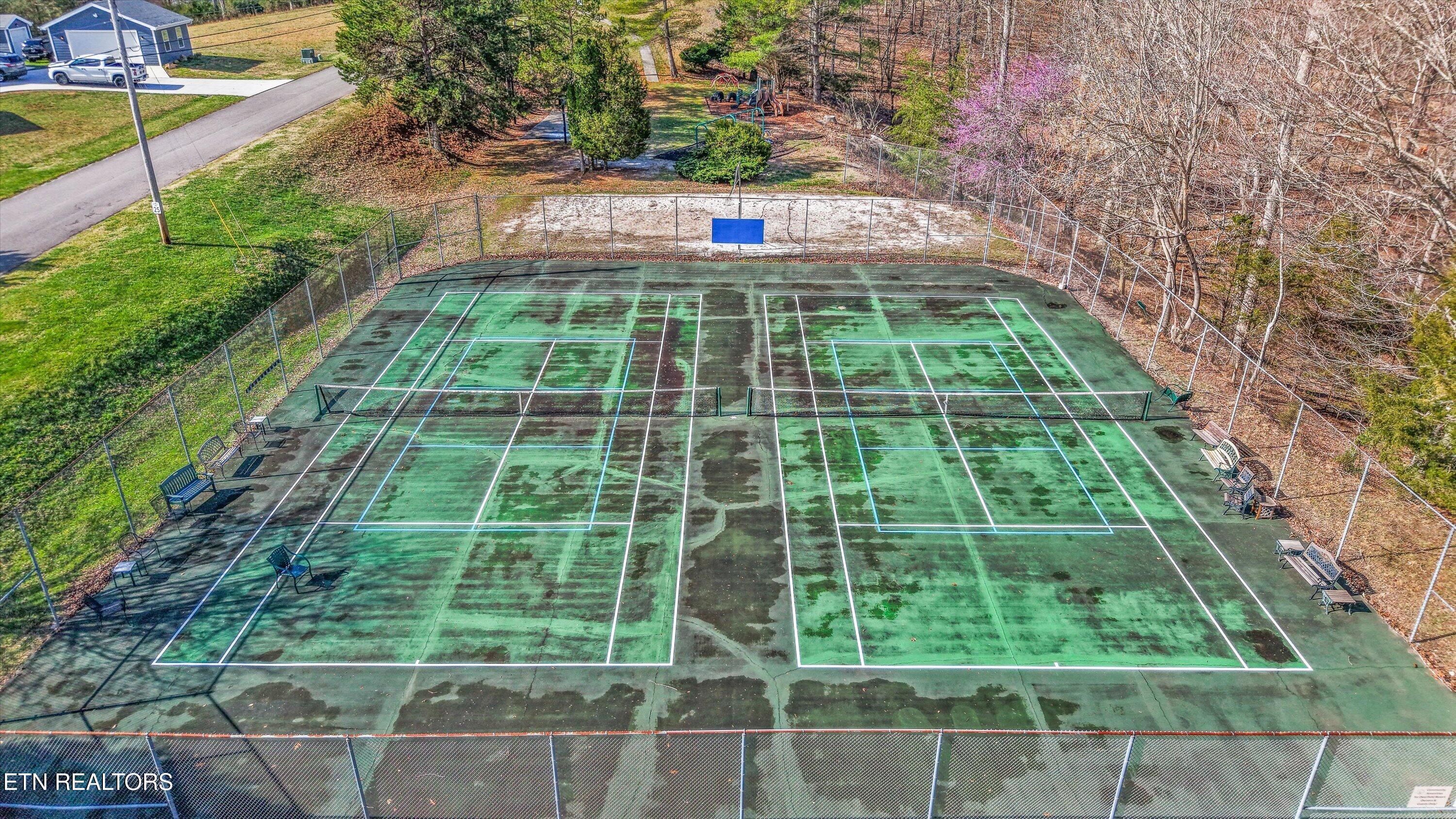 1189 Deerfield Way, Lafollette, TN - Norris Lake Real Estate - Image# 45