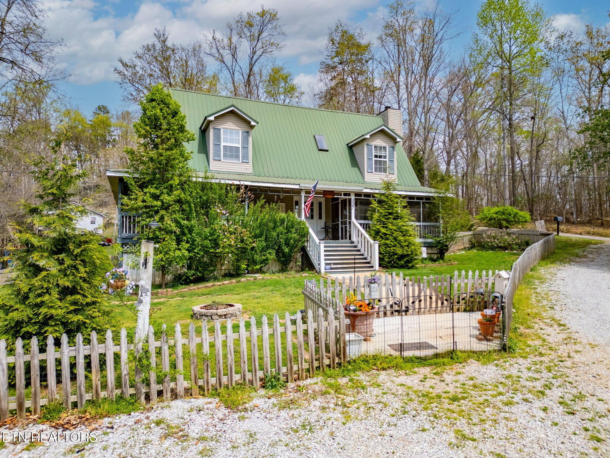 117 Watkins Lane, Jacksboro, TN - Norris Lake Real Estate - Image# 2