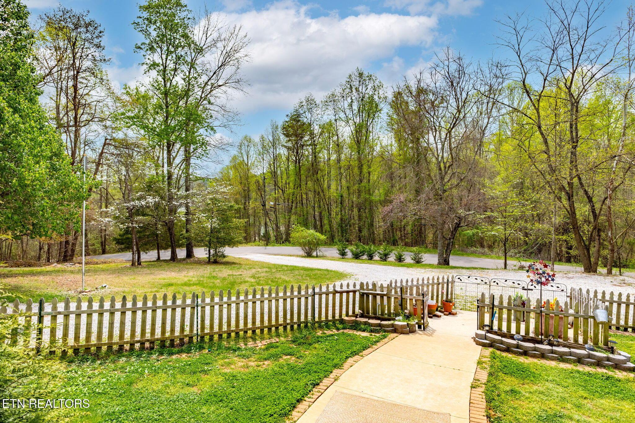 117 Watkins Lane, Jacksboro, TN - Norris Lake Real Estate - Image# 10