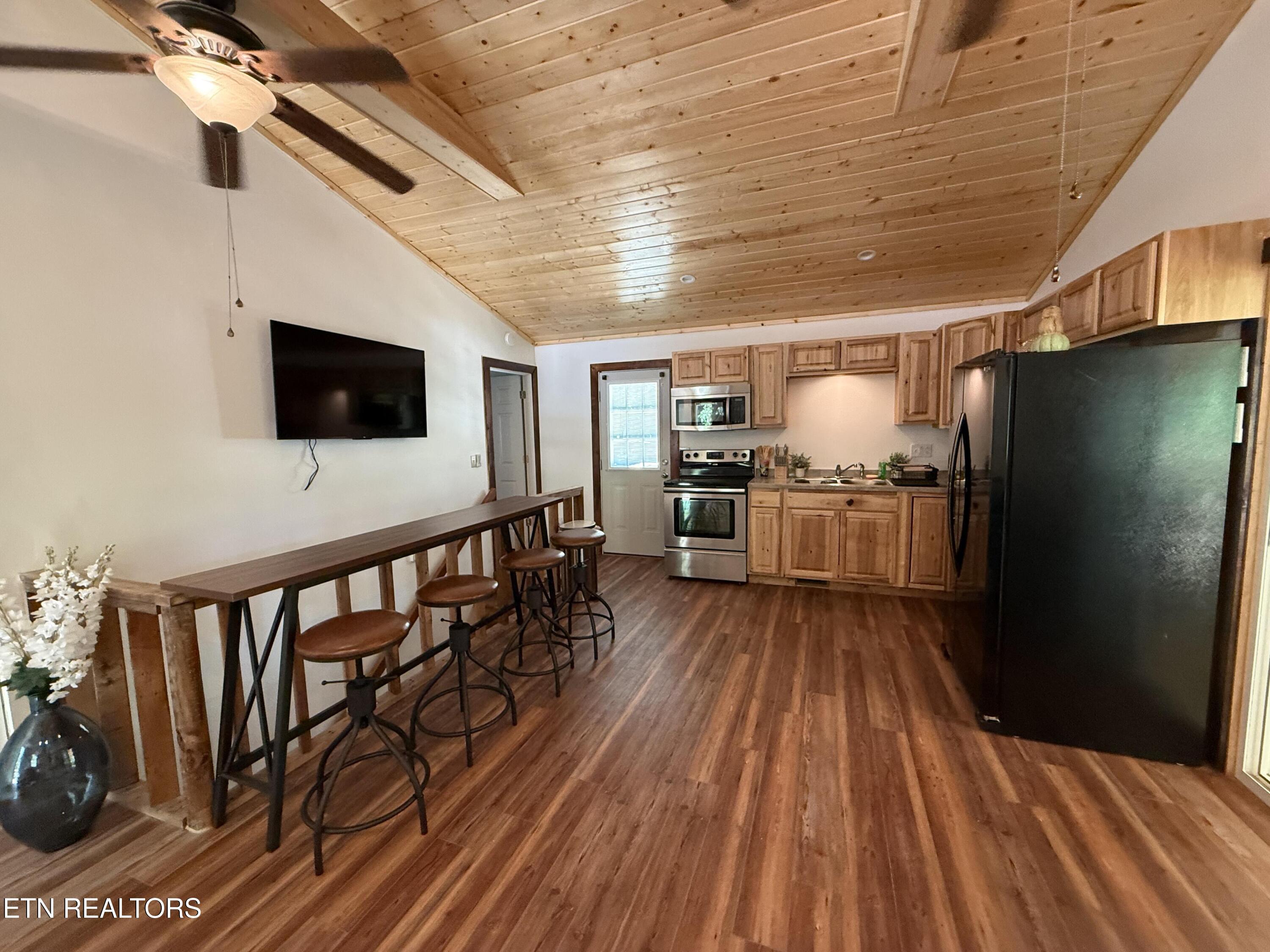 222 Big Creek Lane, Lafollette, TN - Norris Lake Real Estate - Image# 10