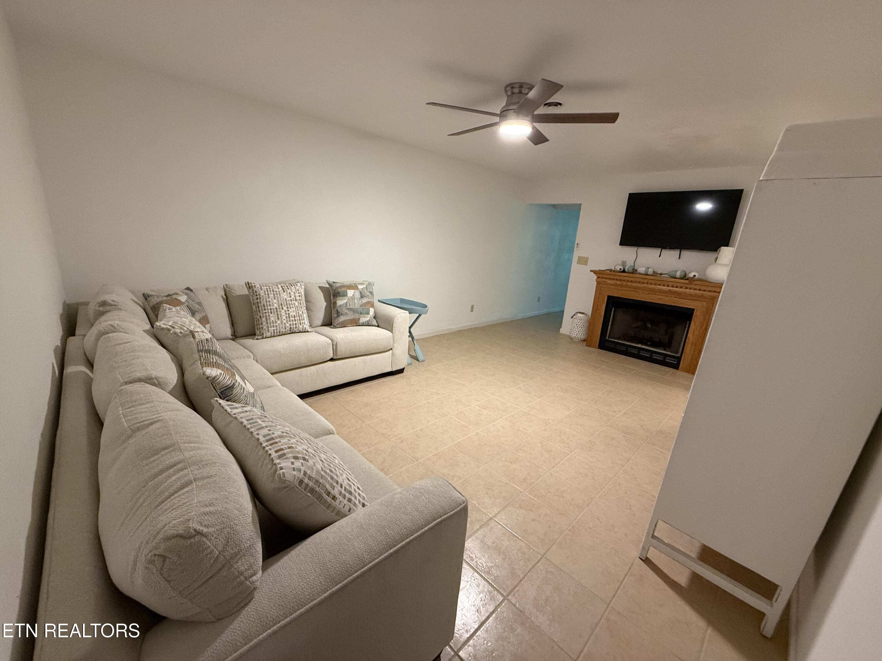 222 Big Creek Lane, Lafollette, TN - Norris Lake Real Estate - Image# 25