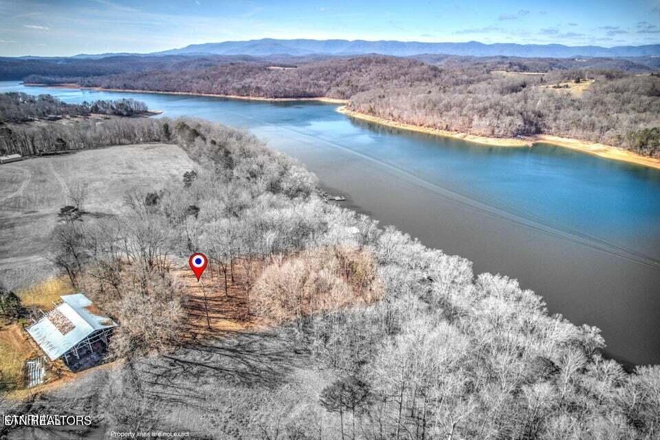 Norris Lake Real Estate - Image# 24