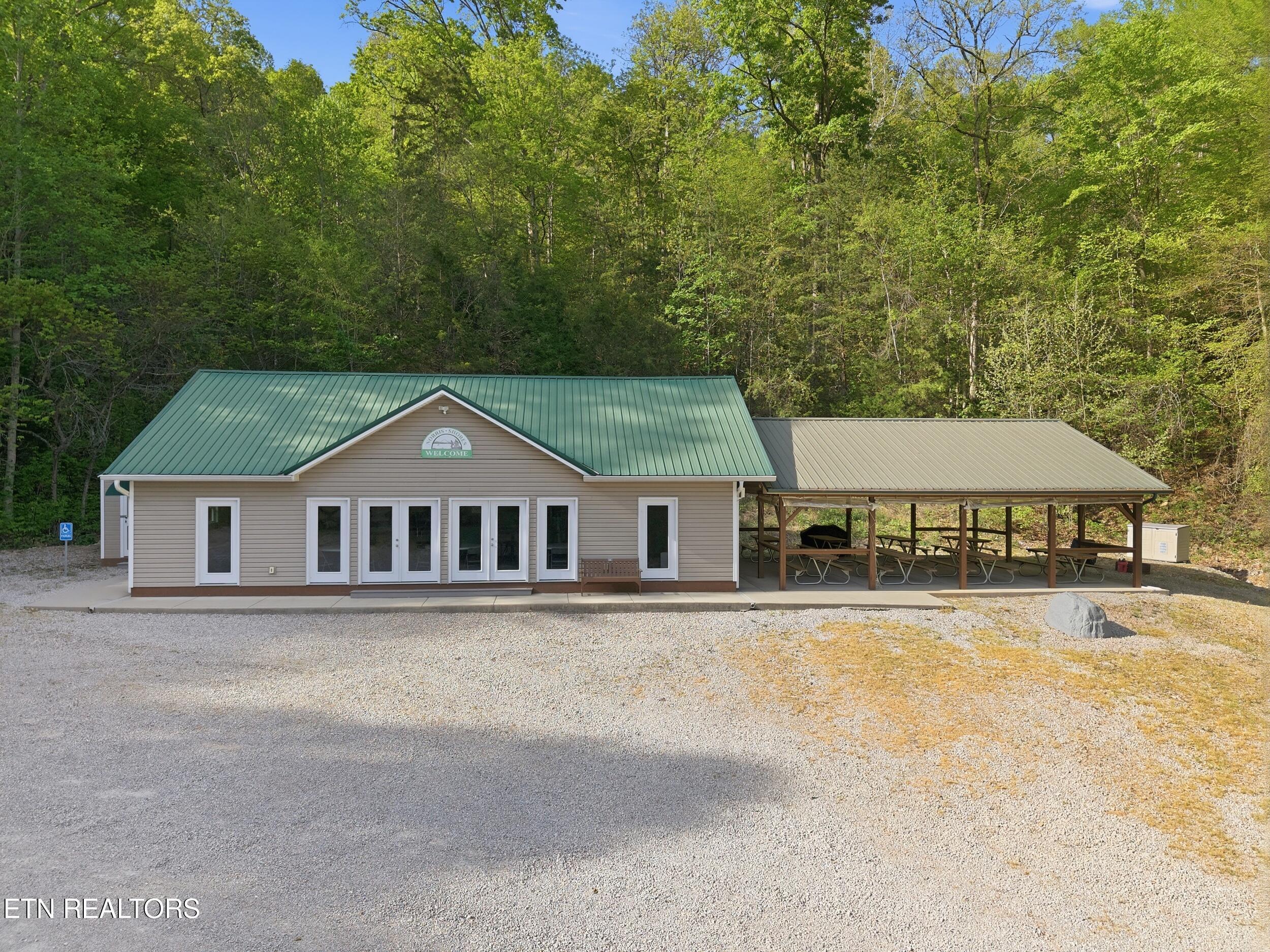 183 Ridgeview Circle, Sharps Chapel, TN - Norris Lake Real Estate - Image# 46