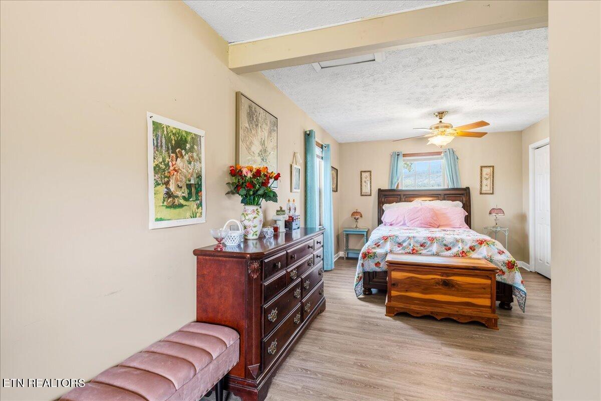 1178 Powell Valley Shores Circle, Speedwell, TN - Norris Lake Real Estate - Image# 24