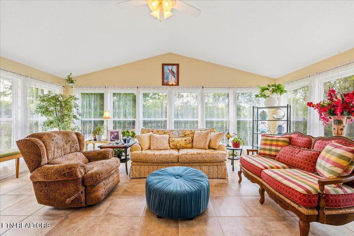 1178 Powell Valley Shores Circle, Speedwell, TN - Norris Lake Real Estate - Image# 34