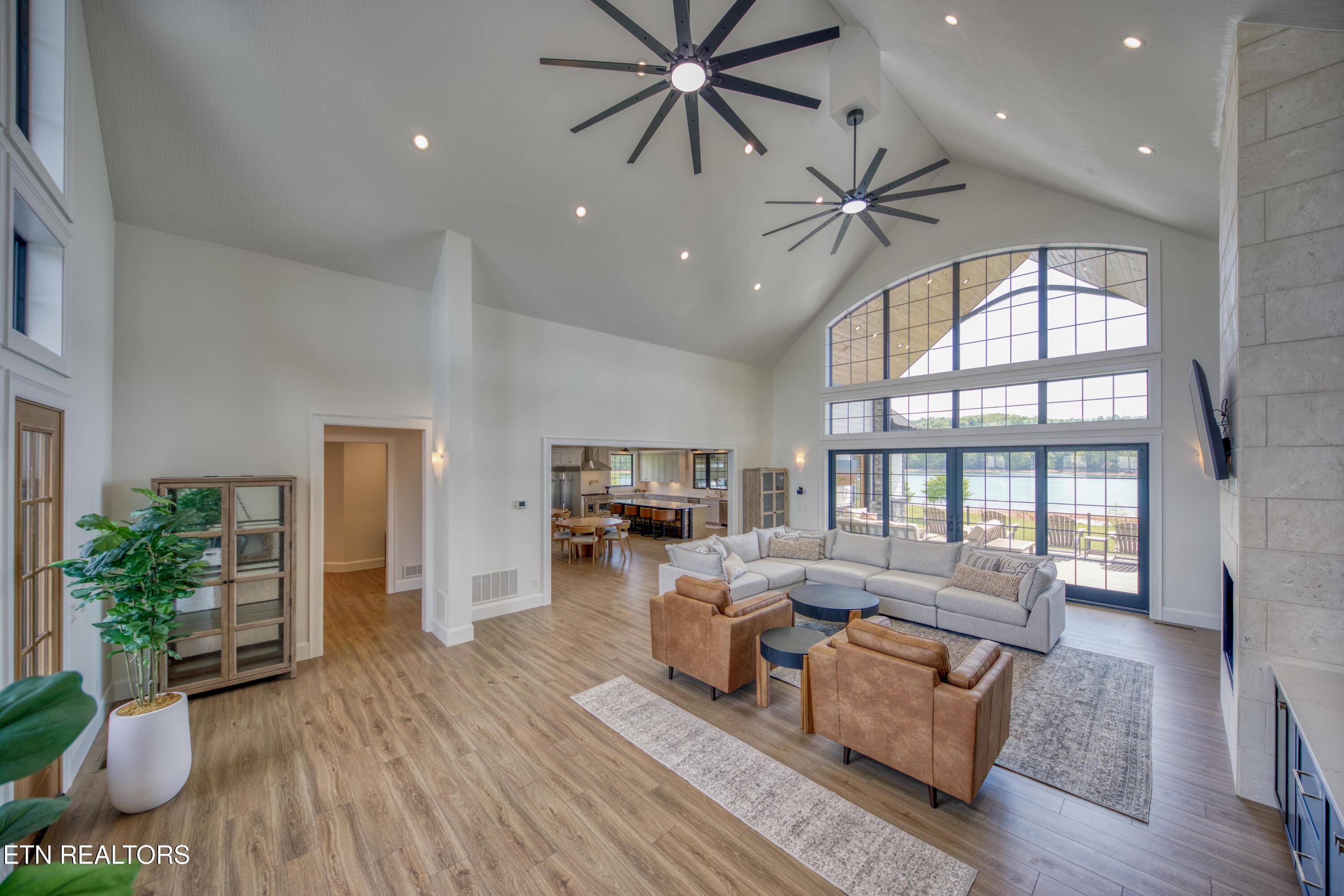 202 Crown Jewel Lane, Lafollette, TN - Norris Lake Real Estate - Image# 12