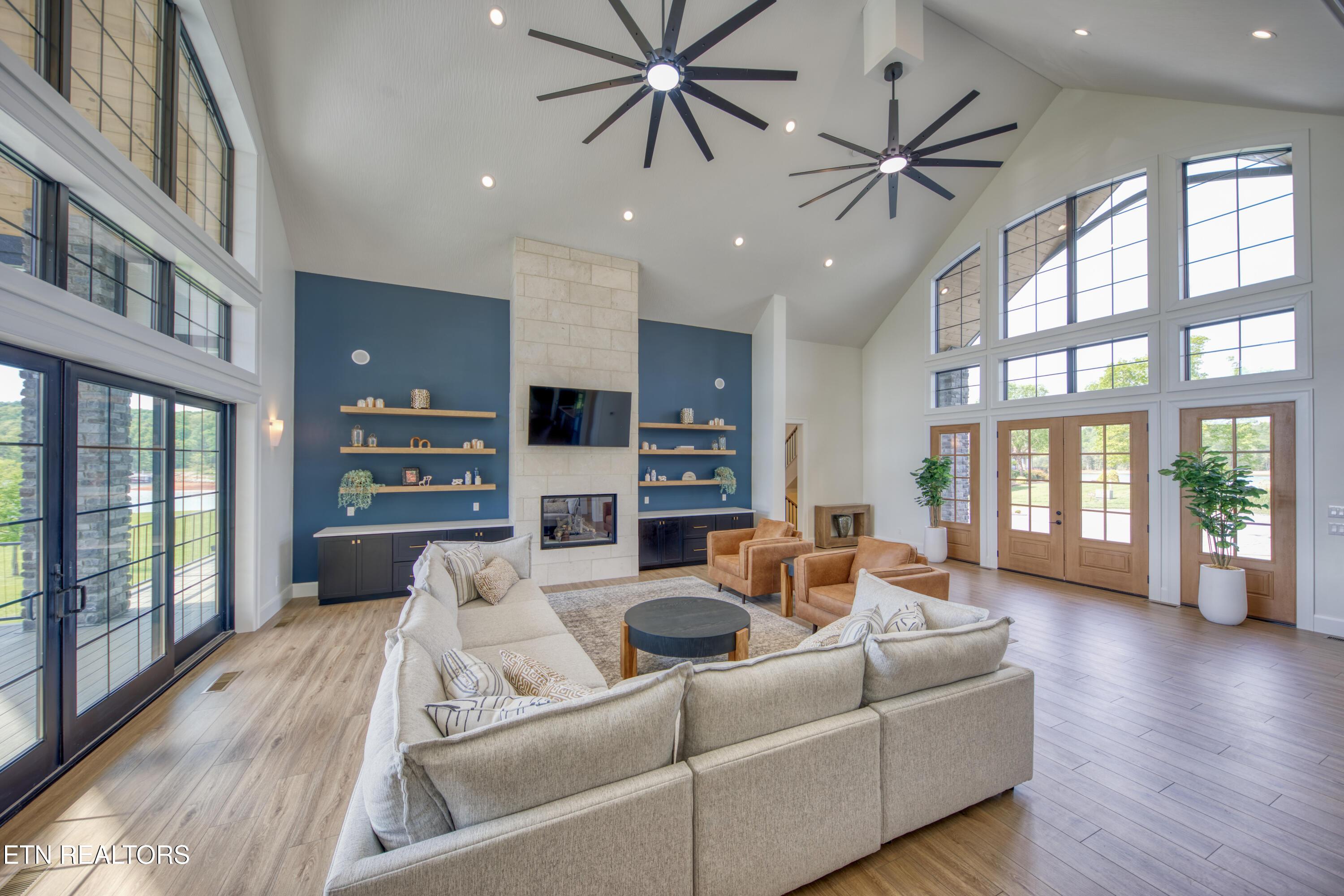 202 Crown Jewel Lane, Lafollette, TN - Norris Lake Real Estate - Image# 14