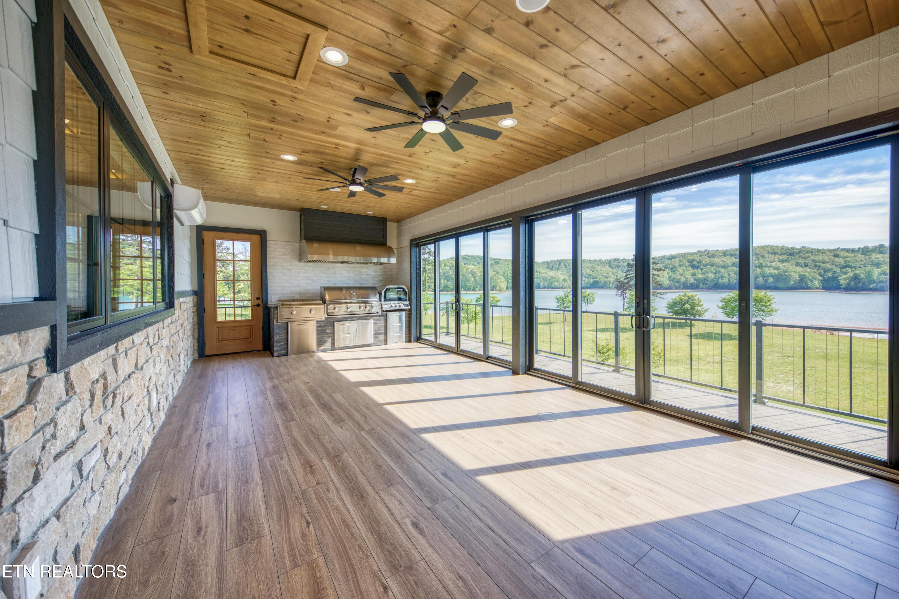 202 Crown Jewel Lane, Lafollette, TN - Norris Lake Real Estate - Image# 46