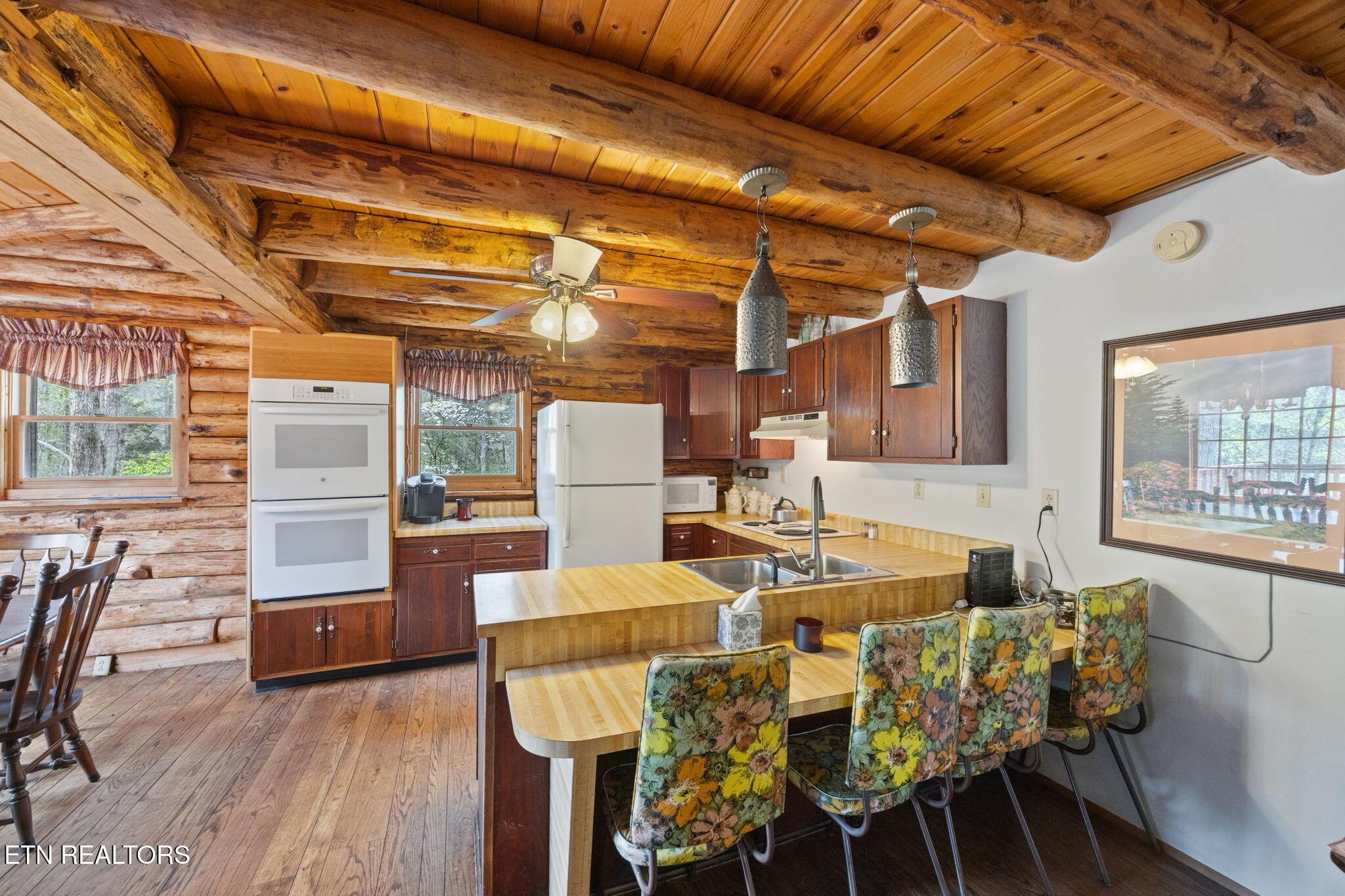258 Marina Lane, Lafollette, TN - Norris Lake Real Estate - Image# 9