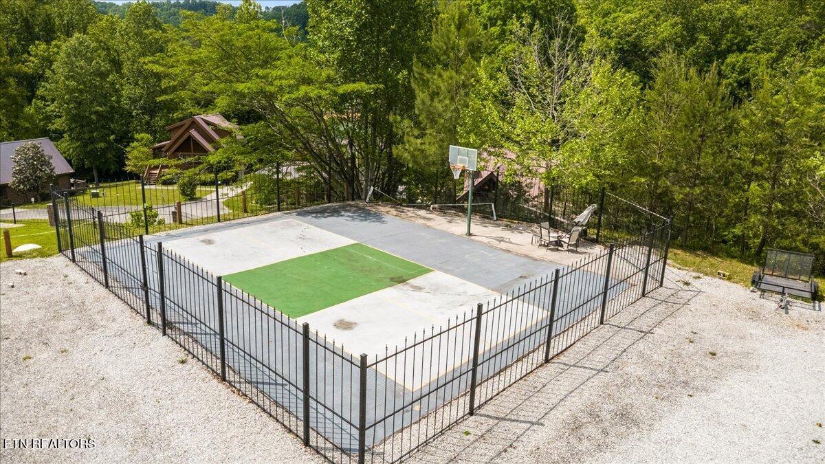 230 Foxwood Drive, Caryville, TN - Norris Lake Real Estate - Image# 38