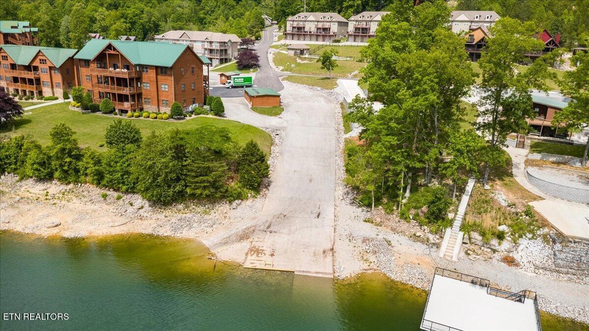 230 Foxwood Drive, Caryville, TN - Norris Lake Real Estate - Image# 40