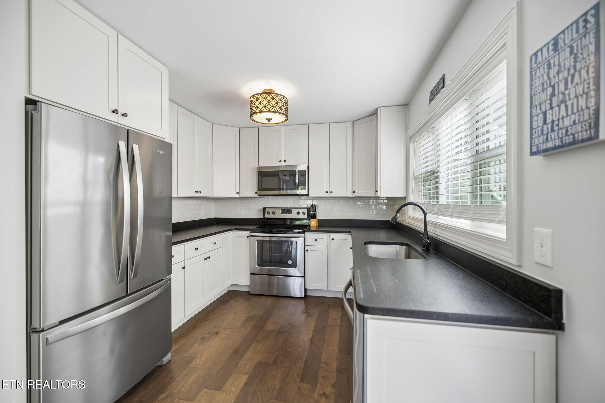 185 W Deer Village Lane, Lafollette, TN - Norris Lake Real Estate - Image# 7