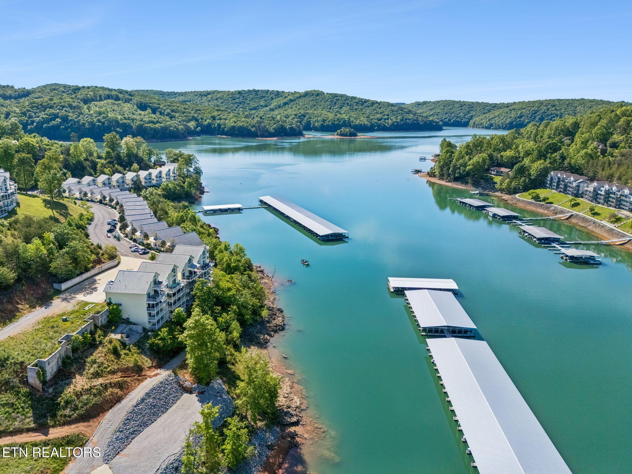 185 W Deer Village Lane, Lafollette, TN - Norris Lake Real Estate - Image# 46
